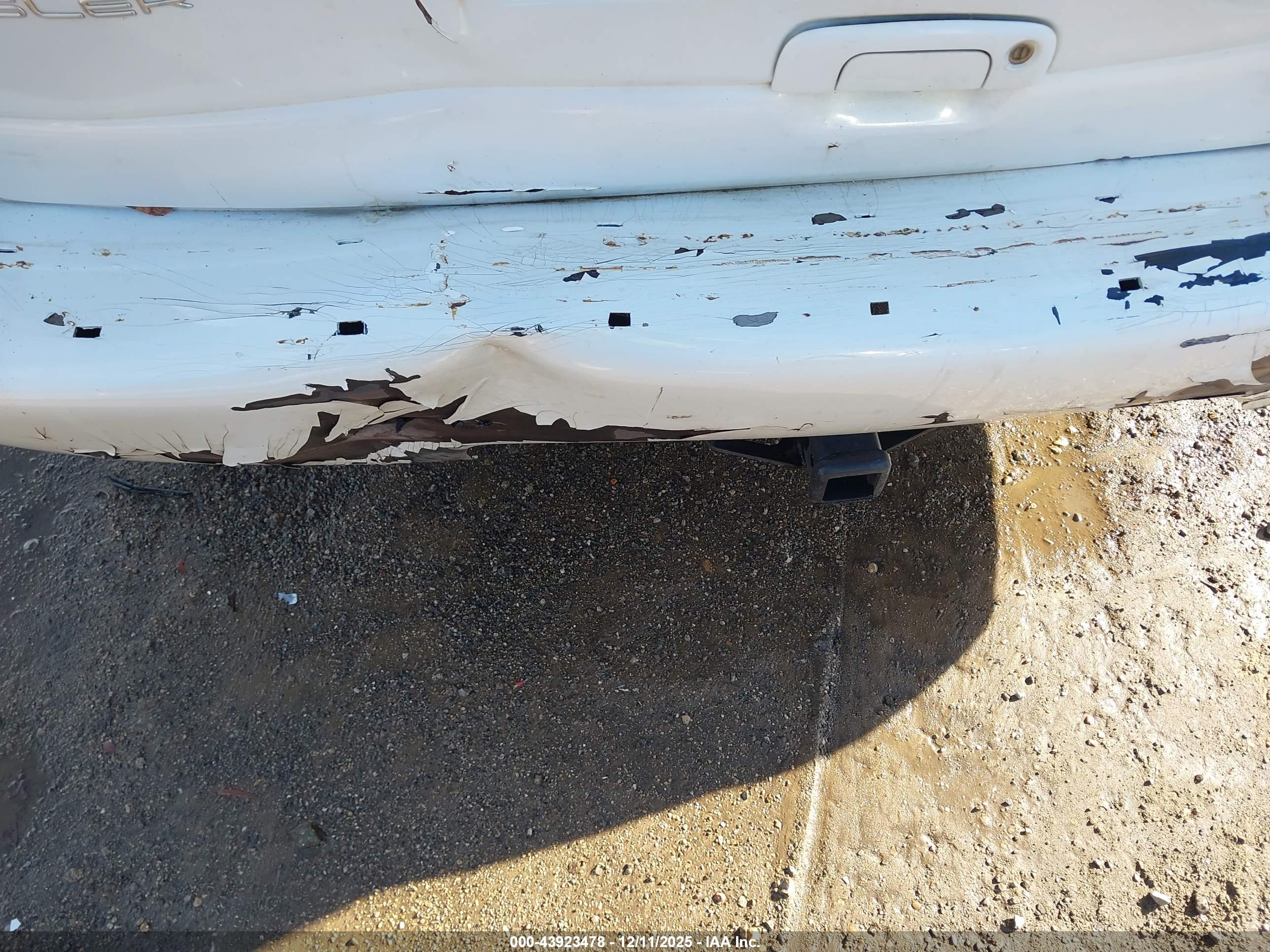 CHRYSLER TOWN image 6