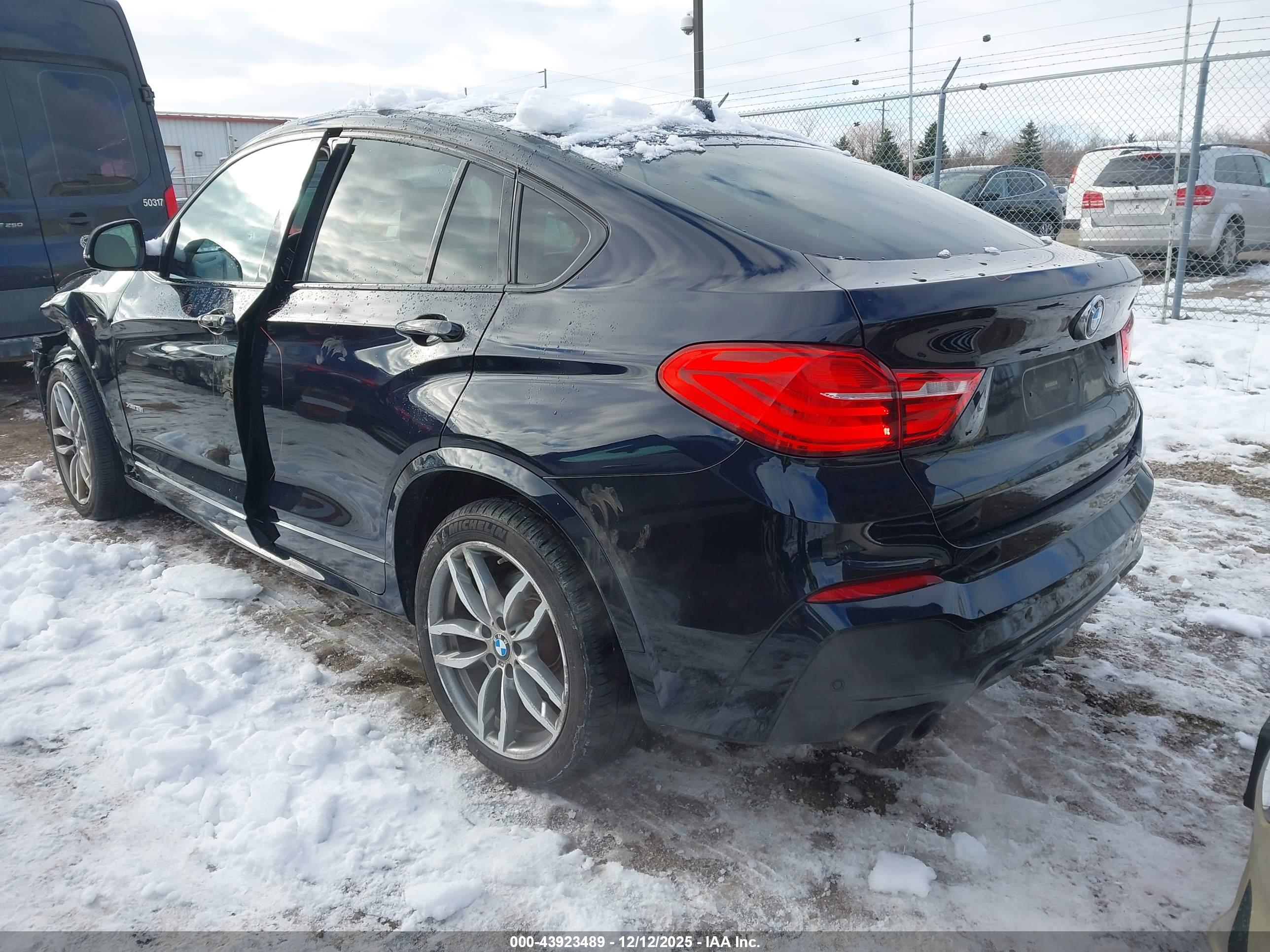 BMW X4 image 4