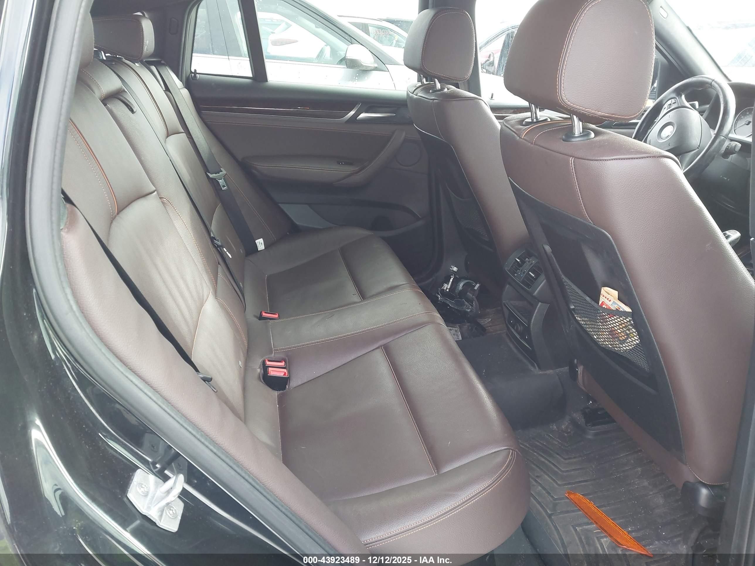 BMW X4 image 8