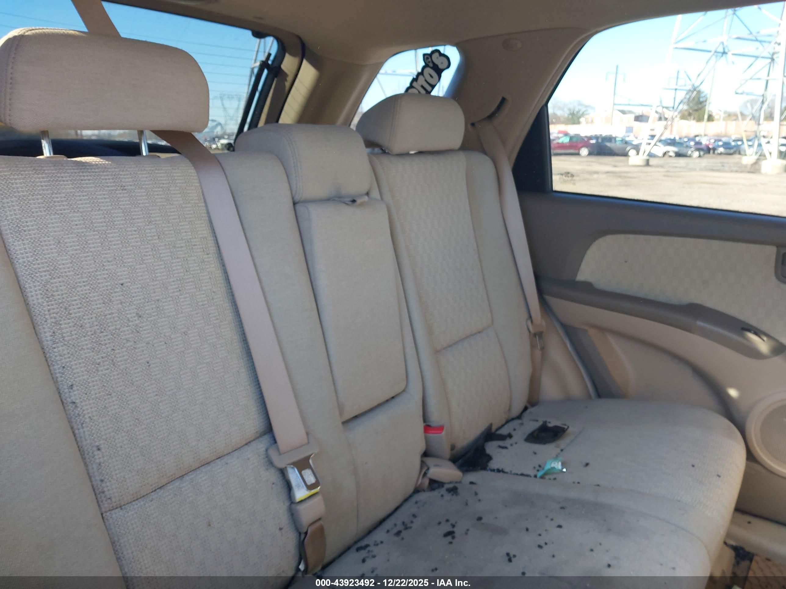 KIA SPORTAGE image 8