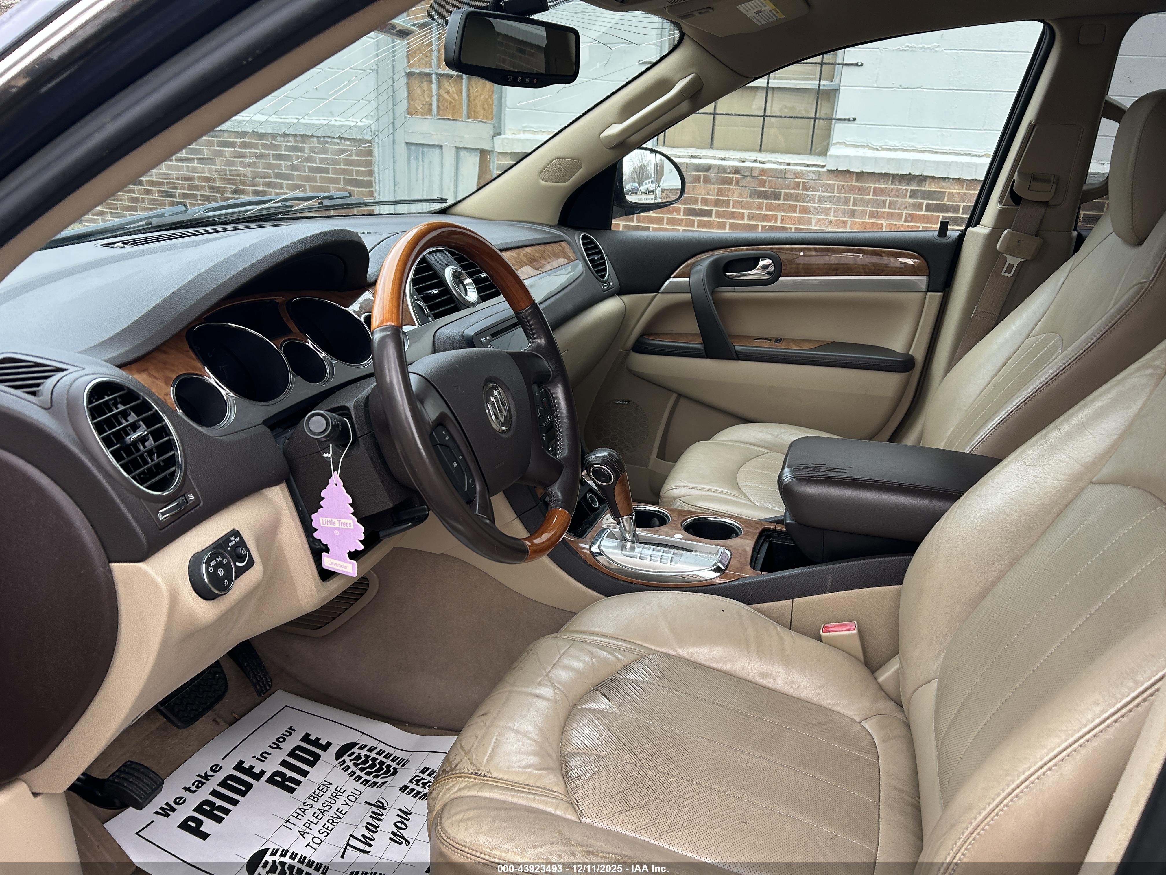 BUICK ENCLAVE image 5