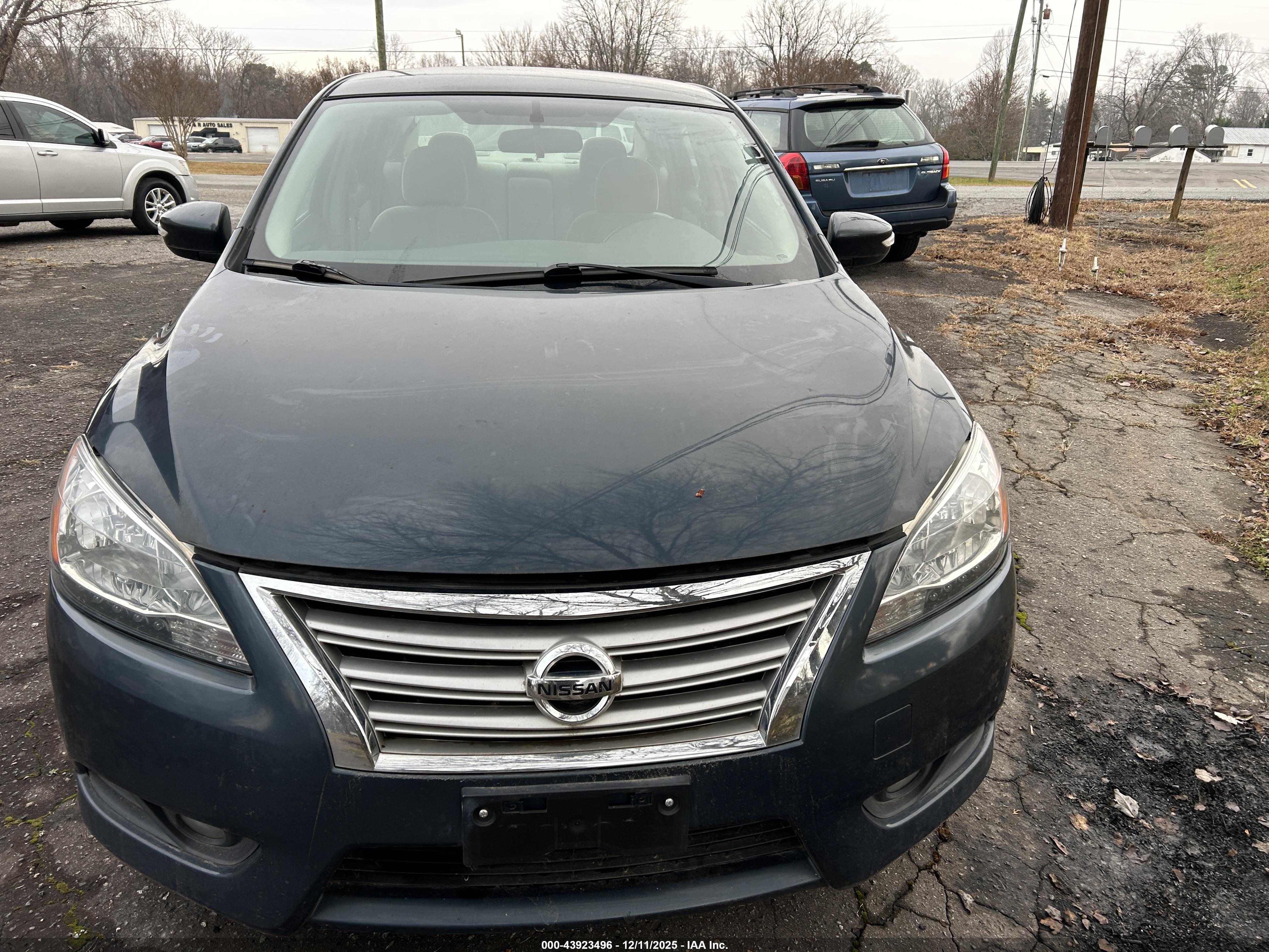 NISSAN SENTRA image 6