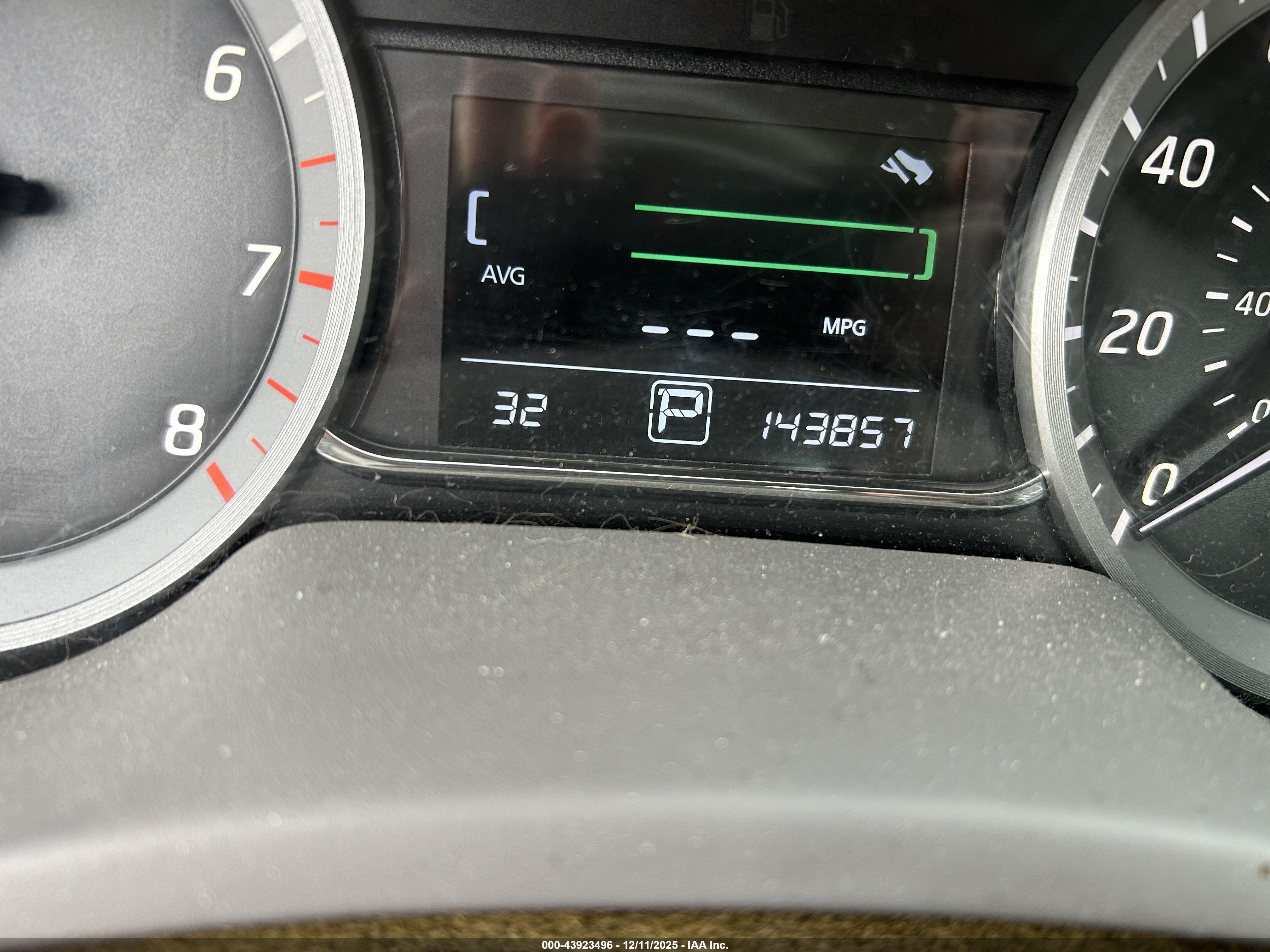 NISSAN SENTRA image 7