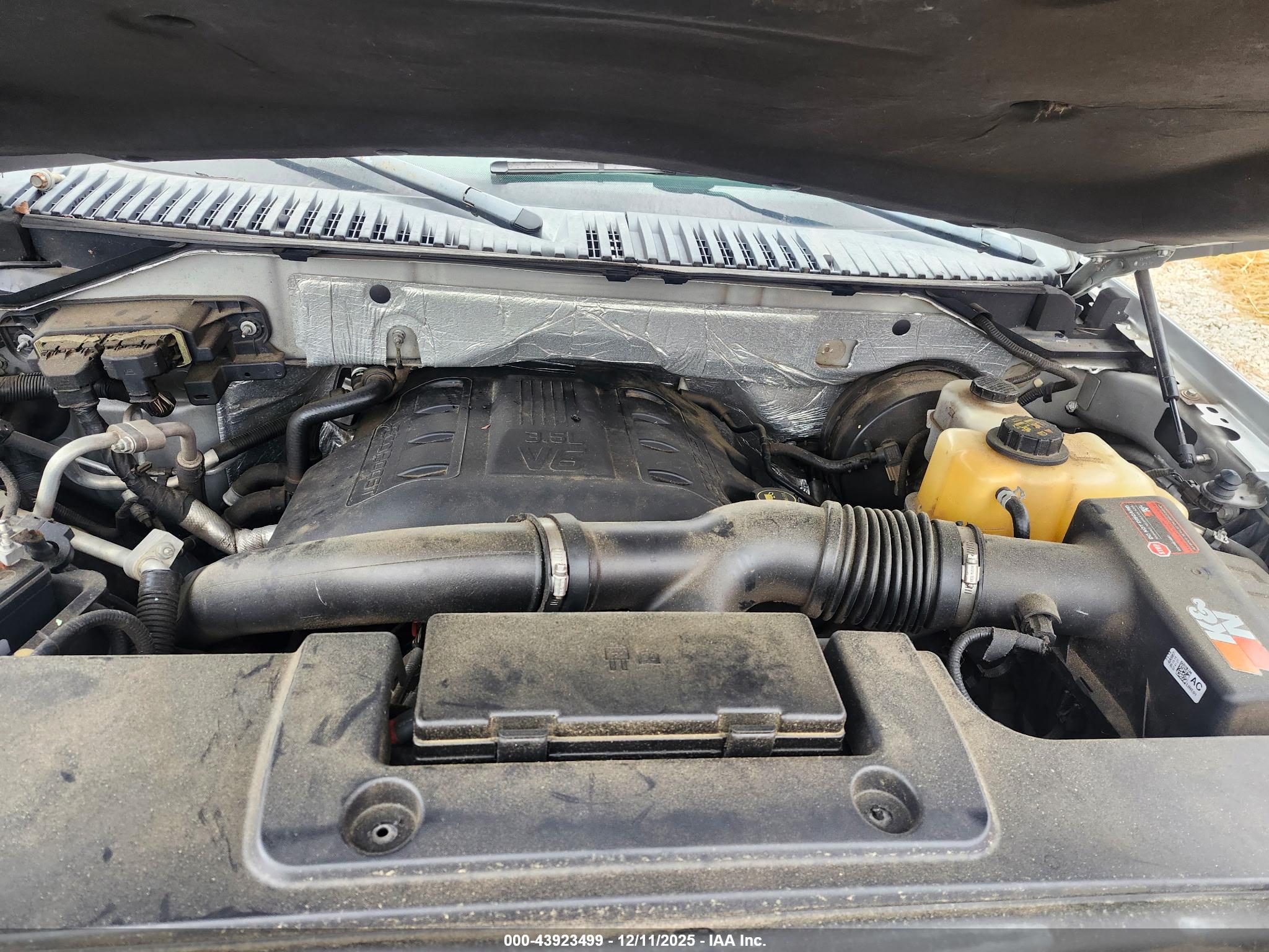 FORD EXPEDITION image 10