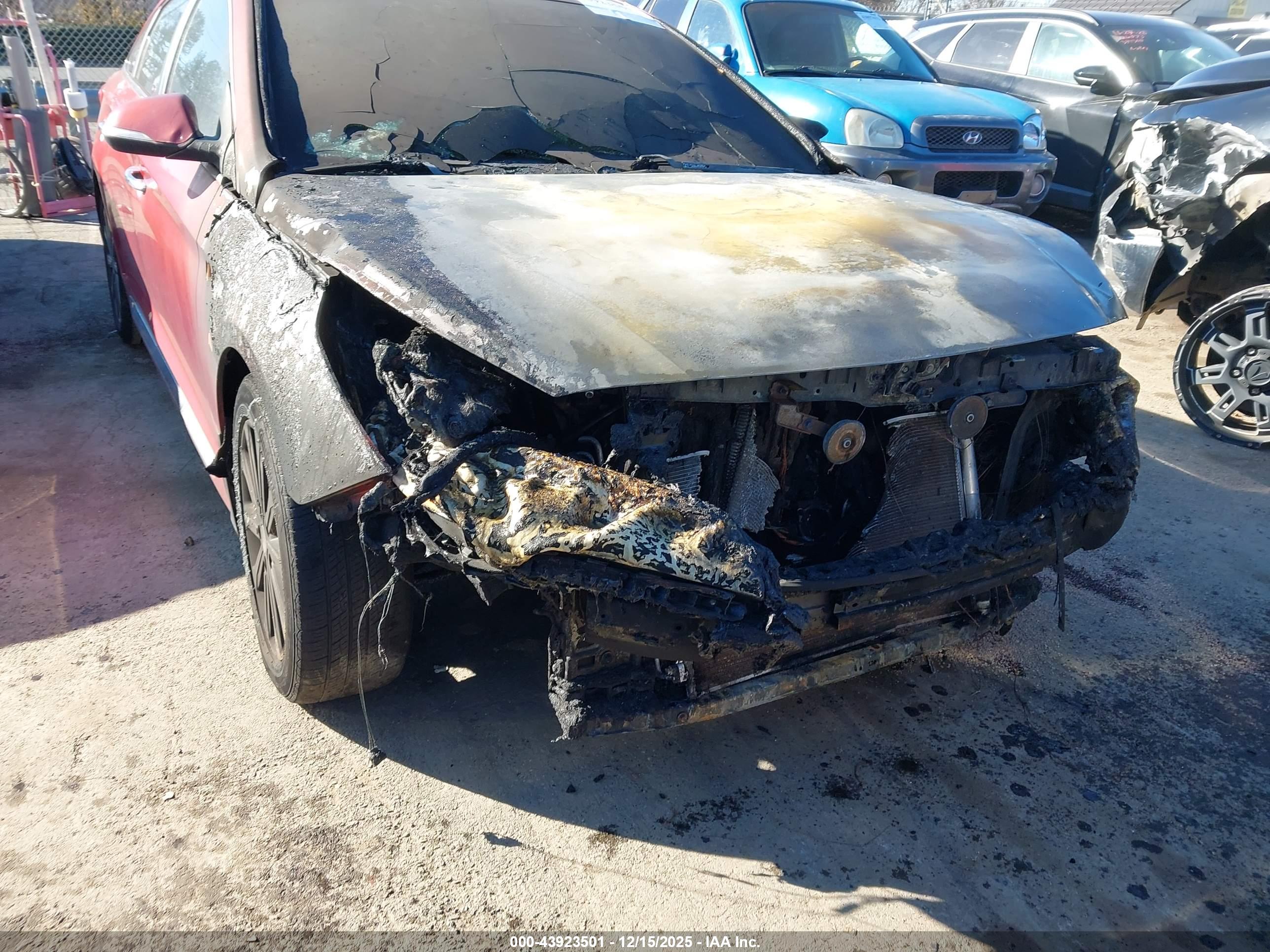 HYUNDAI SONATA image 6