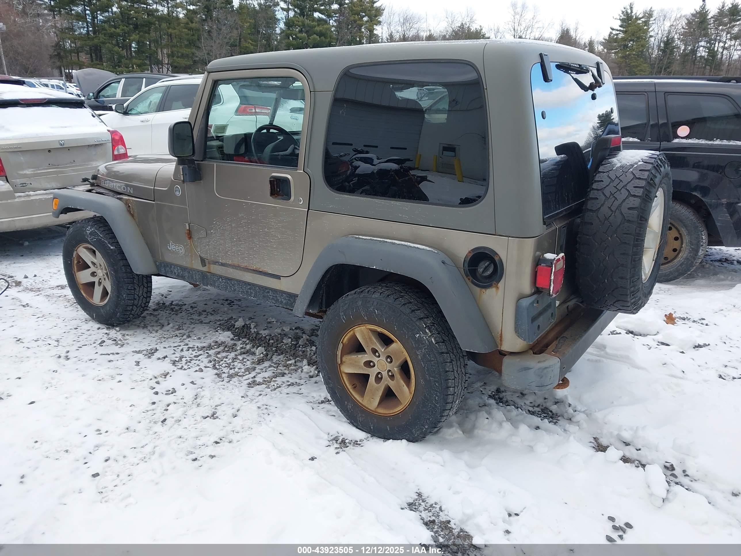JEEP WRANGLER image 3