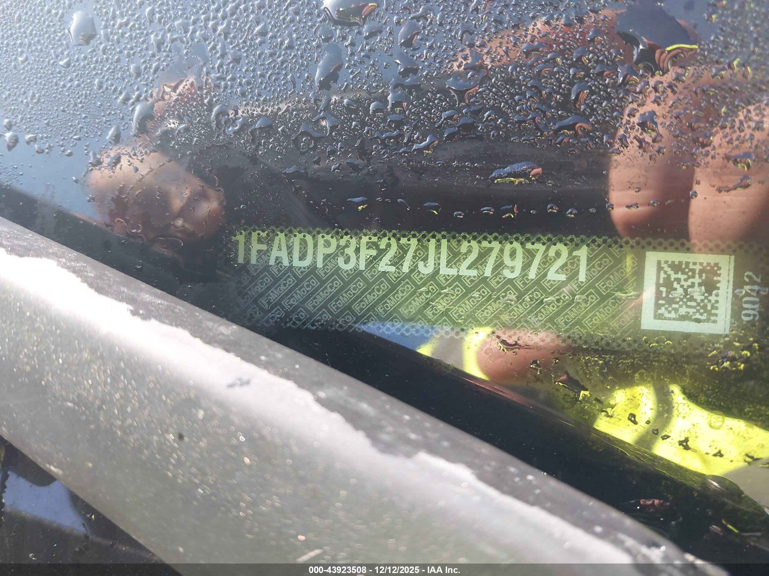 FORD FOCUS image 9