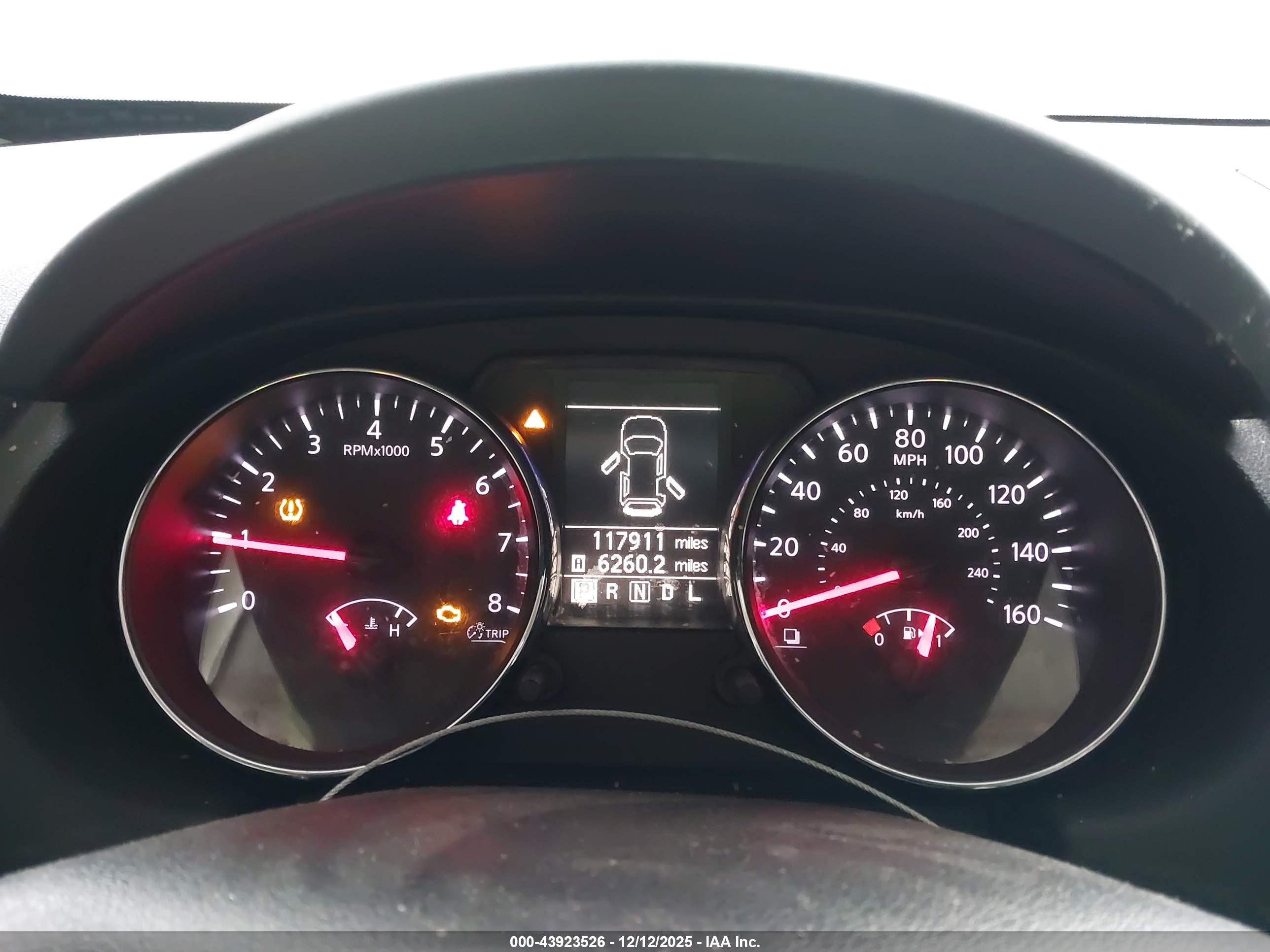 NISSAN ROGUE image 7