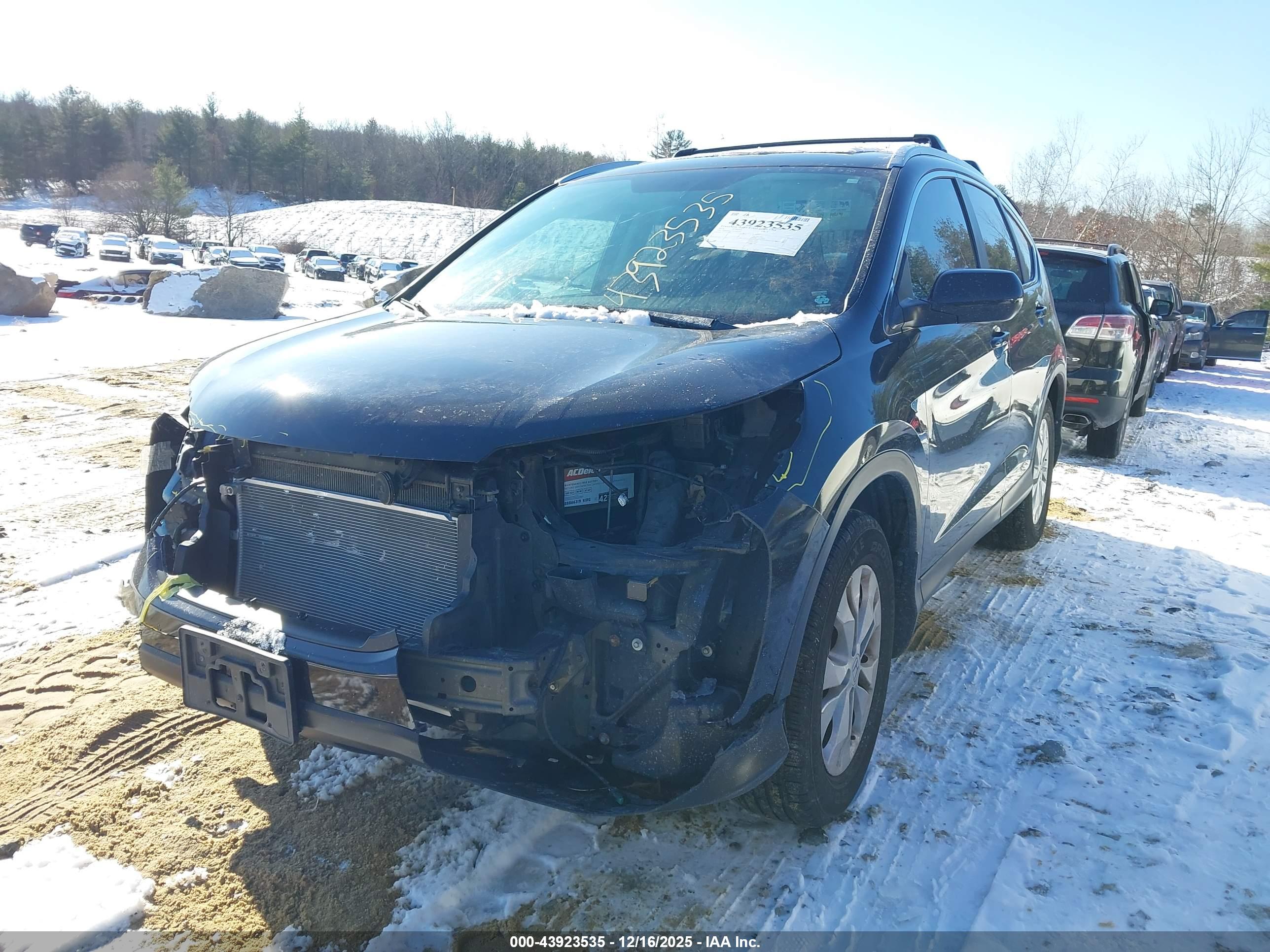HONDA CR-V image 2