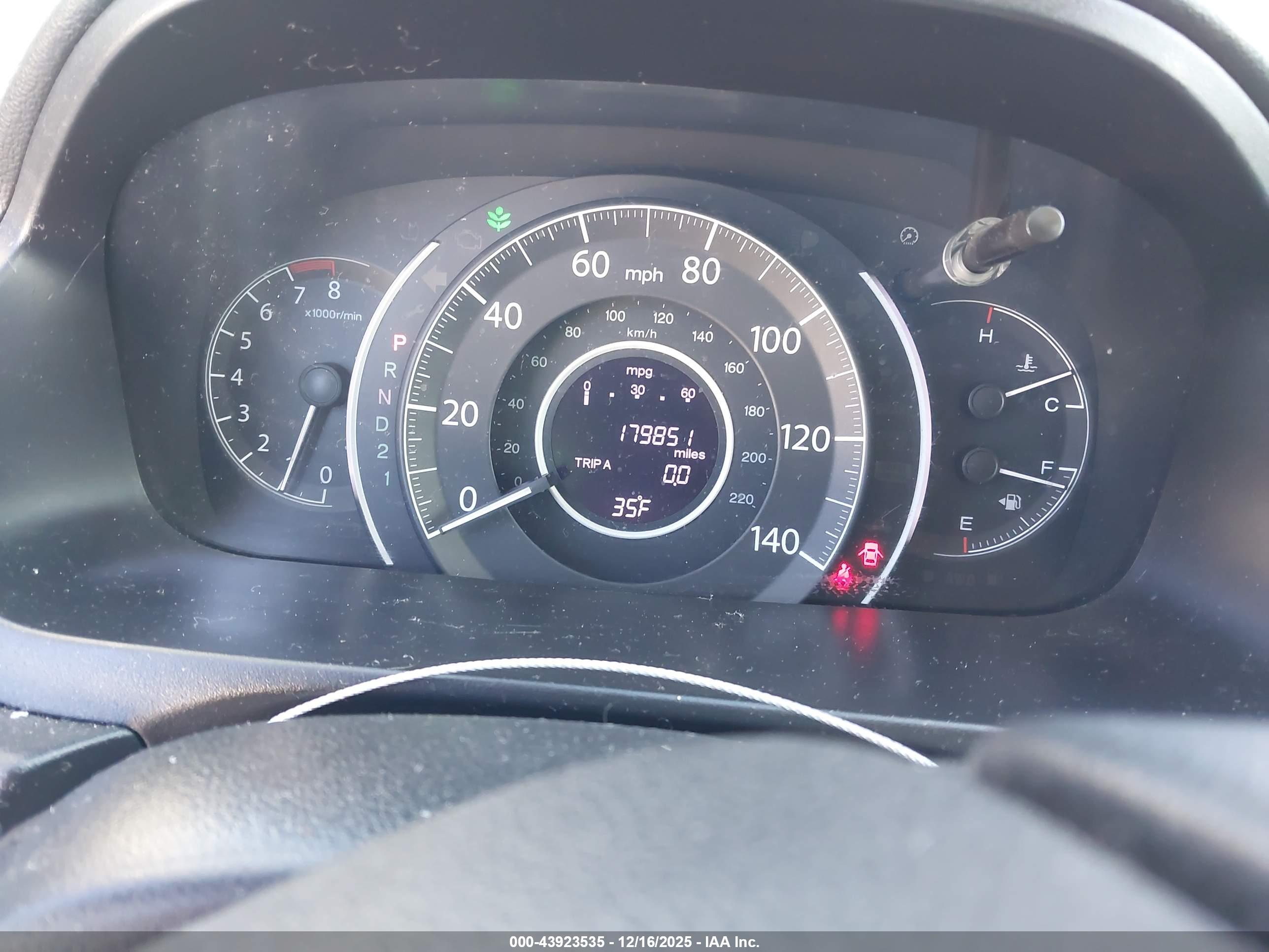 HONDA CR-V image 7