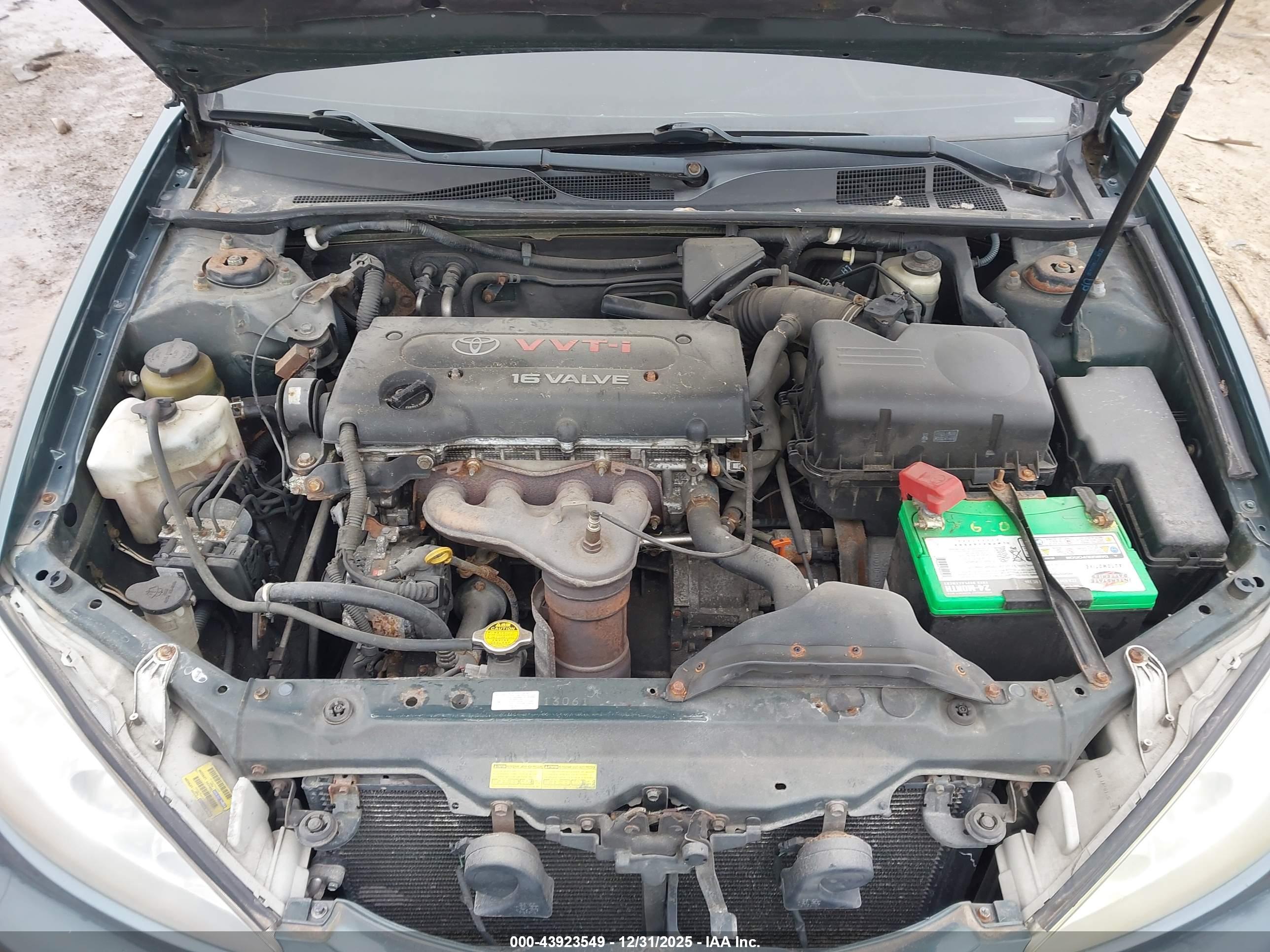 TOYOTA CAMRY image 10