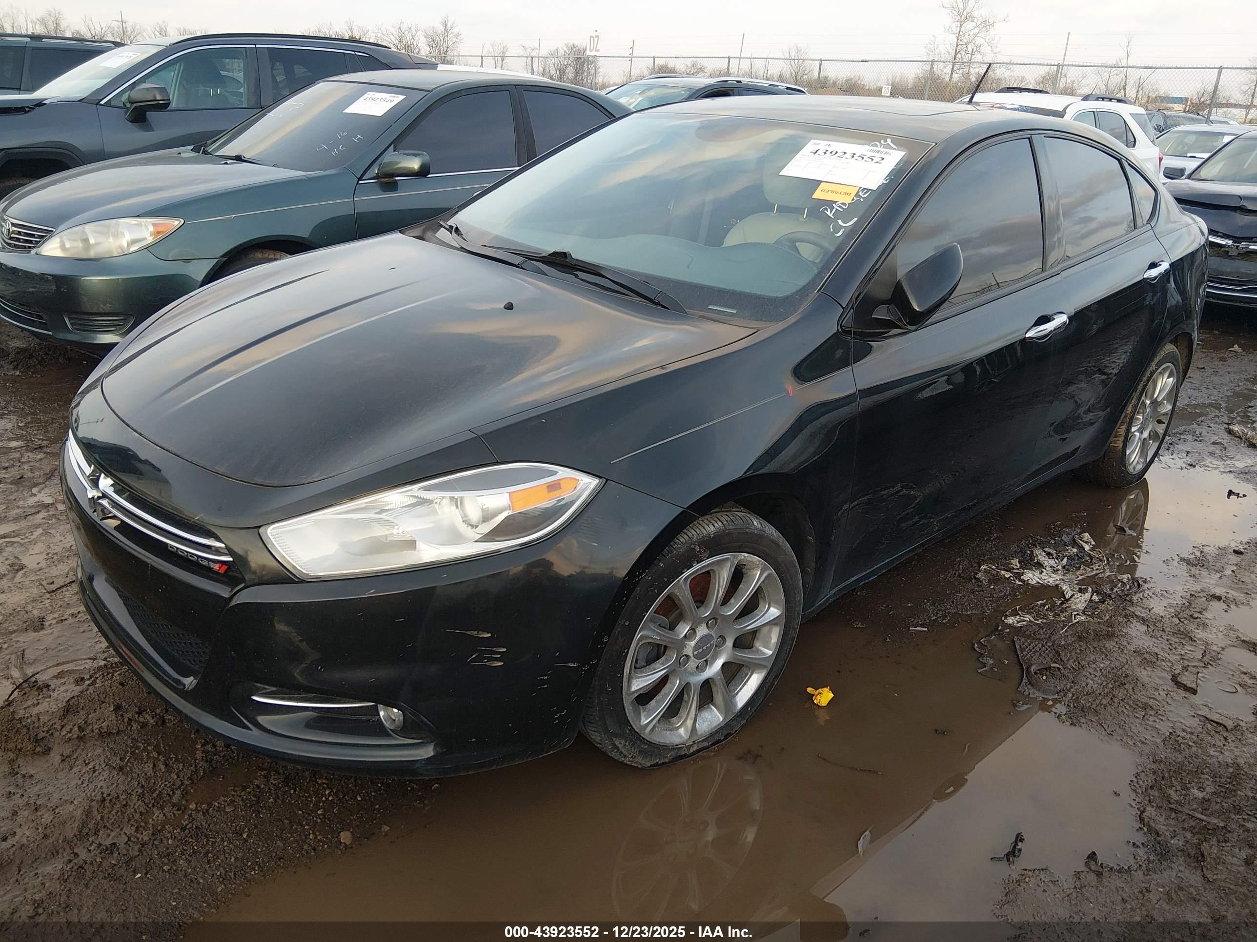 DODGE DART image 2