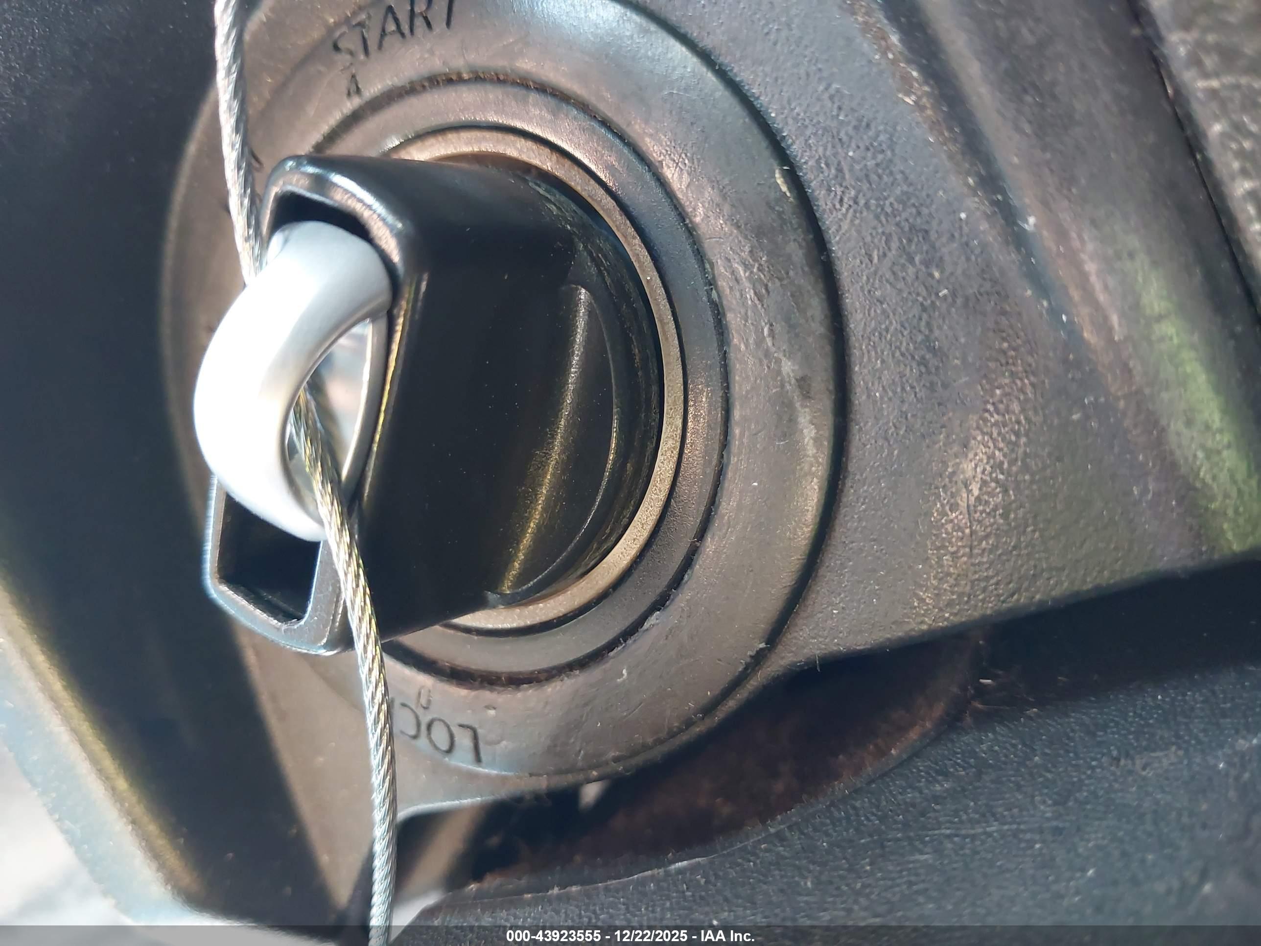 NISSAN ARMADA image 11