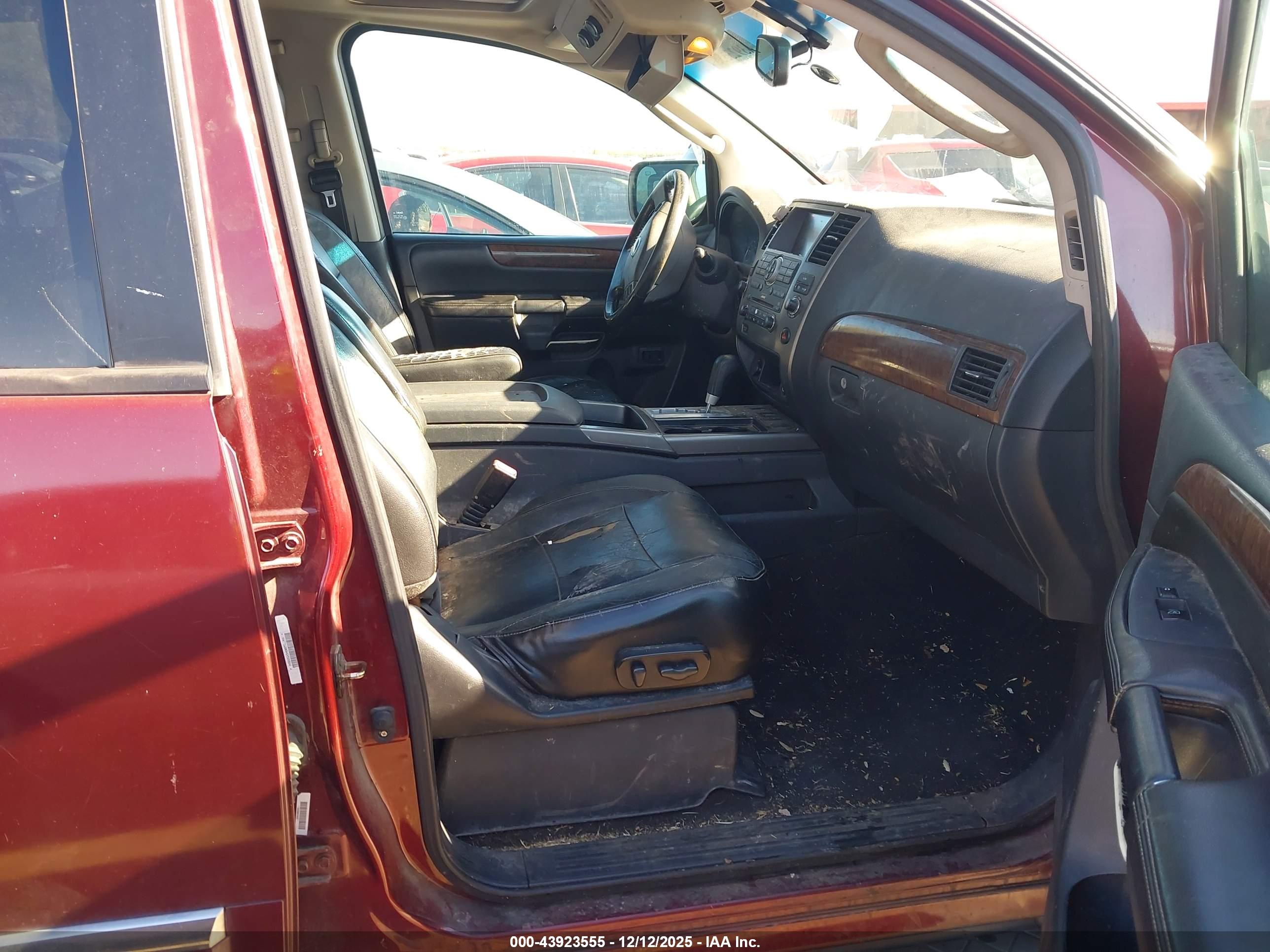 NISSAN ARMADA image 5