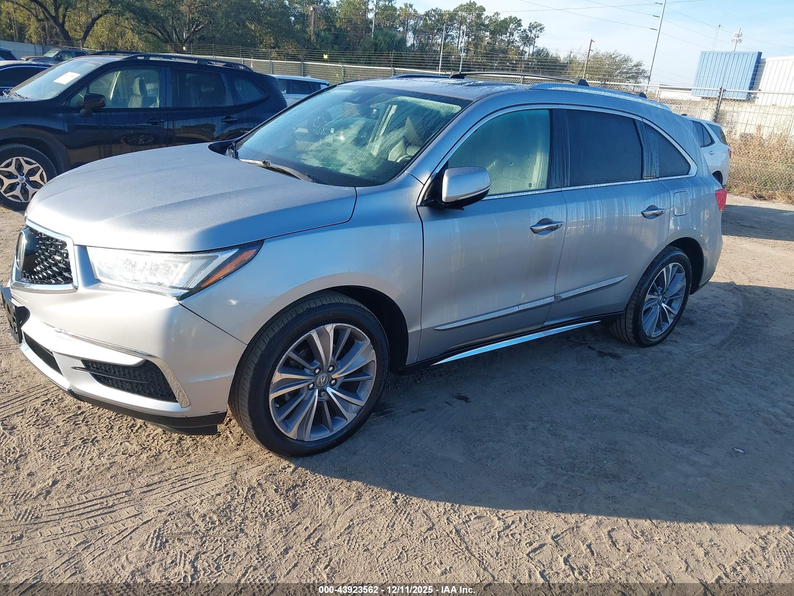 ACURA MDX image 2