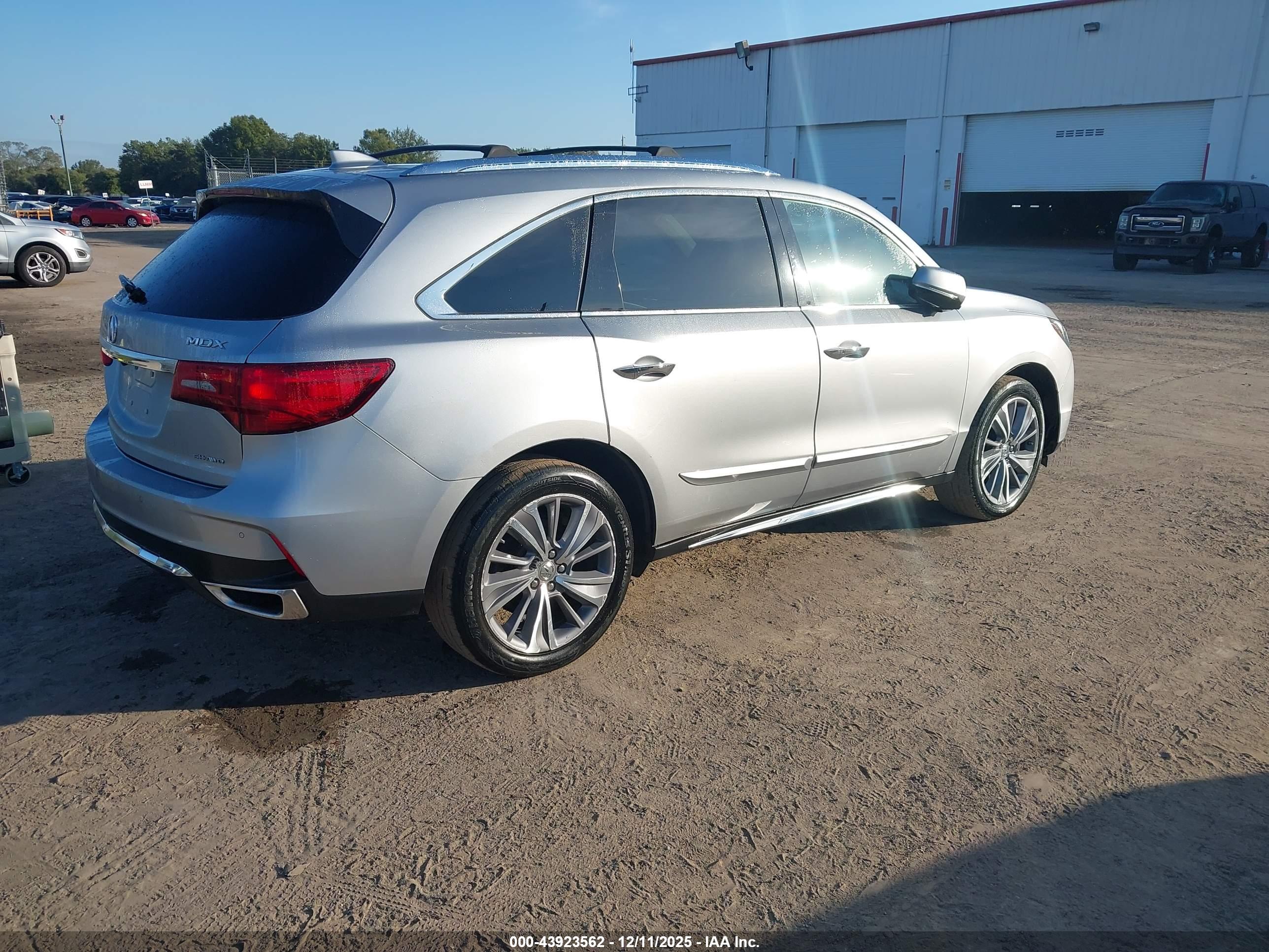 ACURA MDX image 4