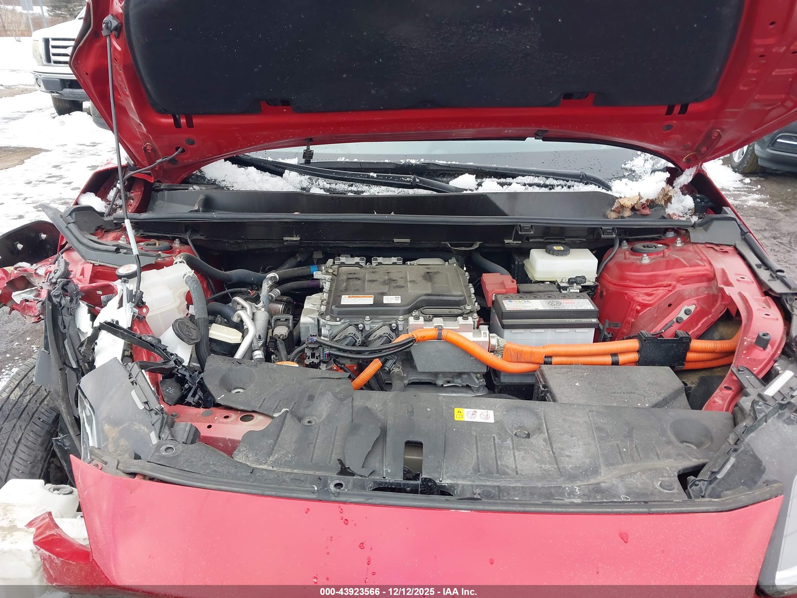 SUBARU SOLTERRA image 10