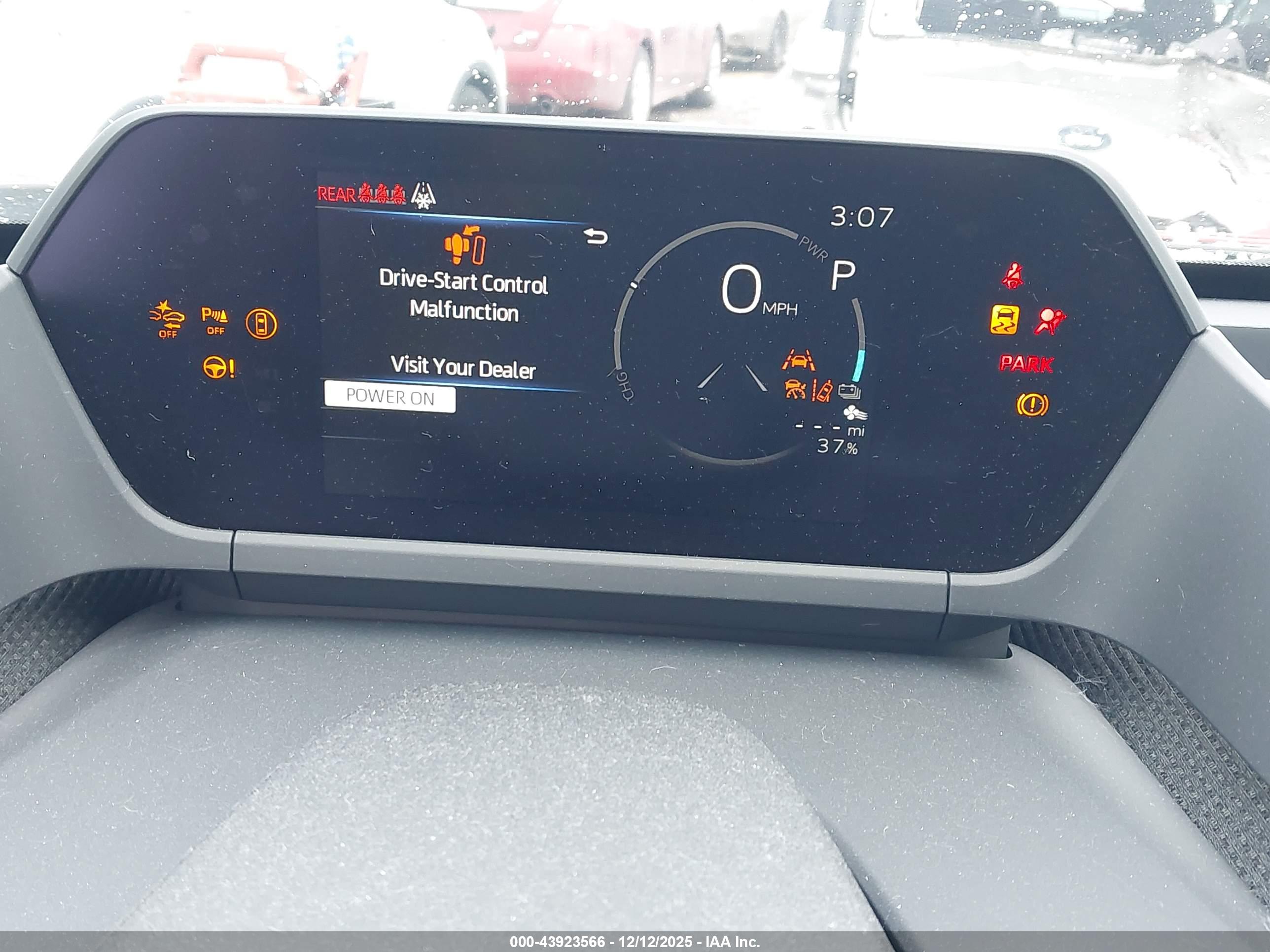 SUBARU SOLTERRA image 7