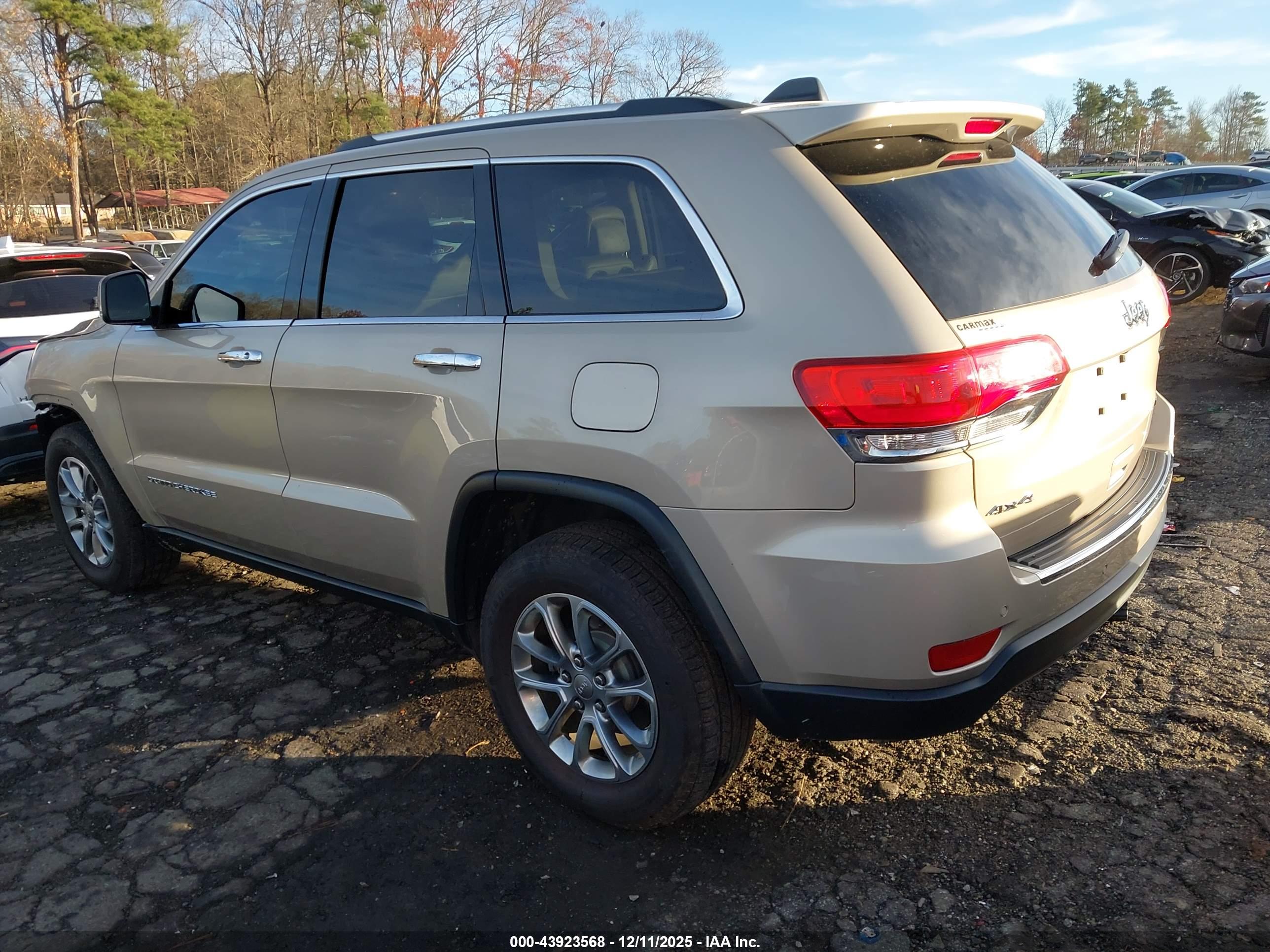 JEEP GRAND image 3