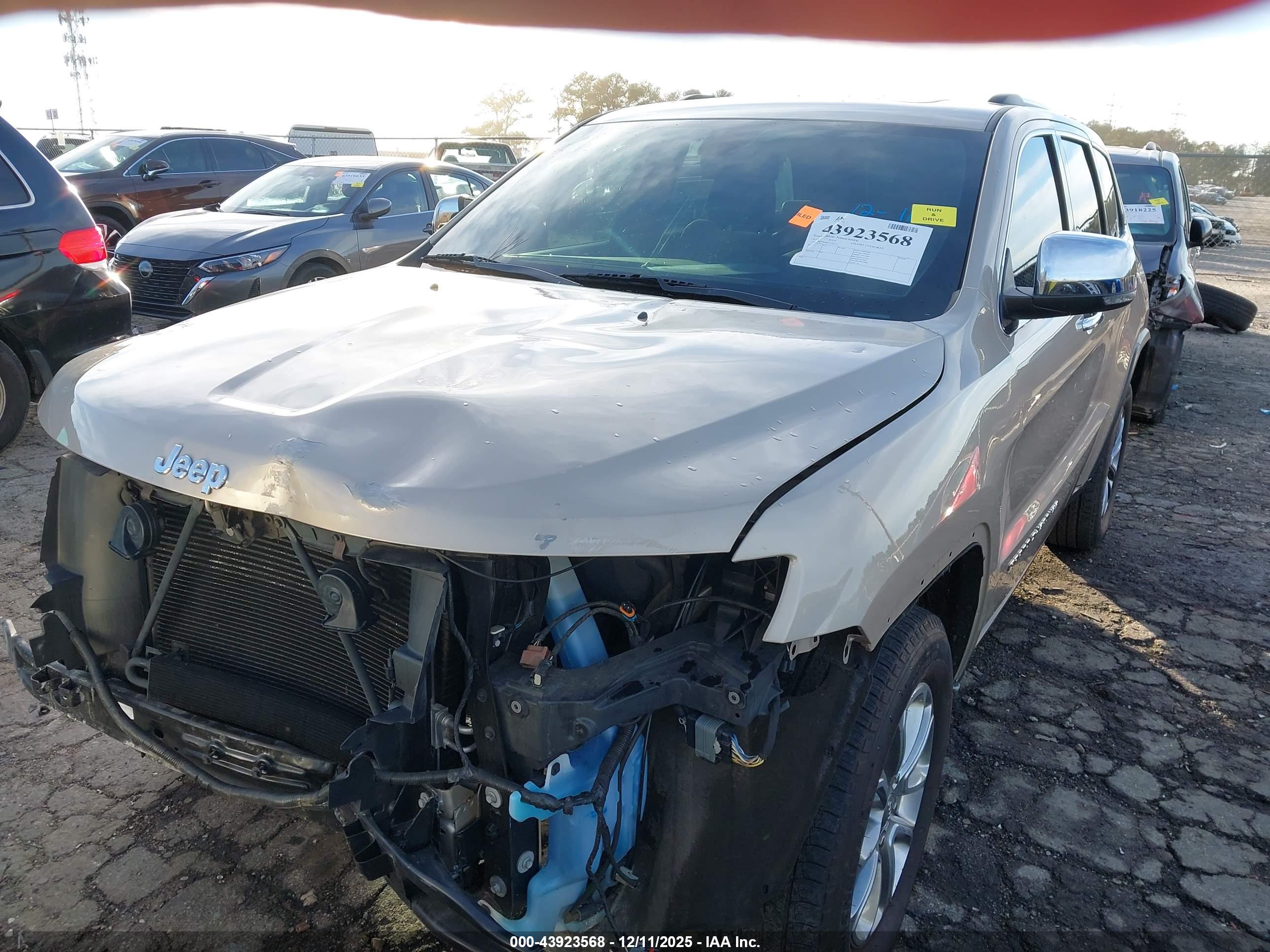 JEEP GRAND image 6