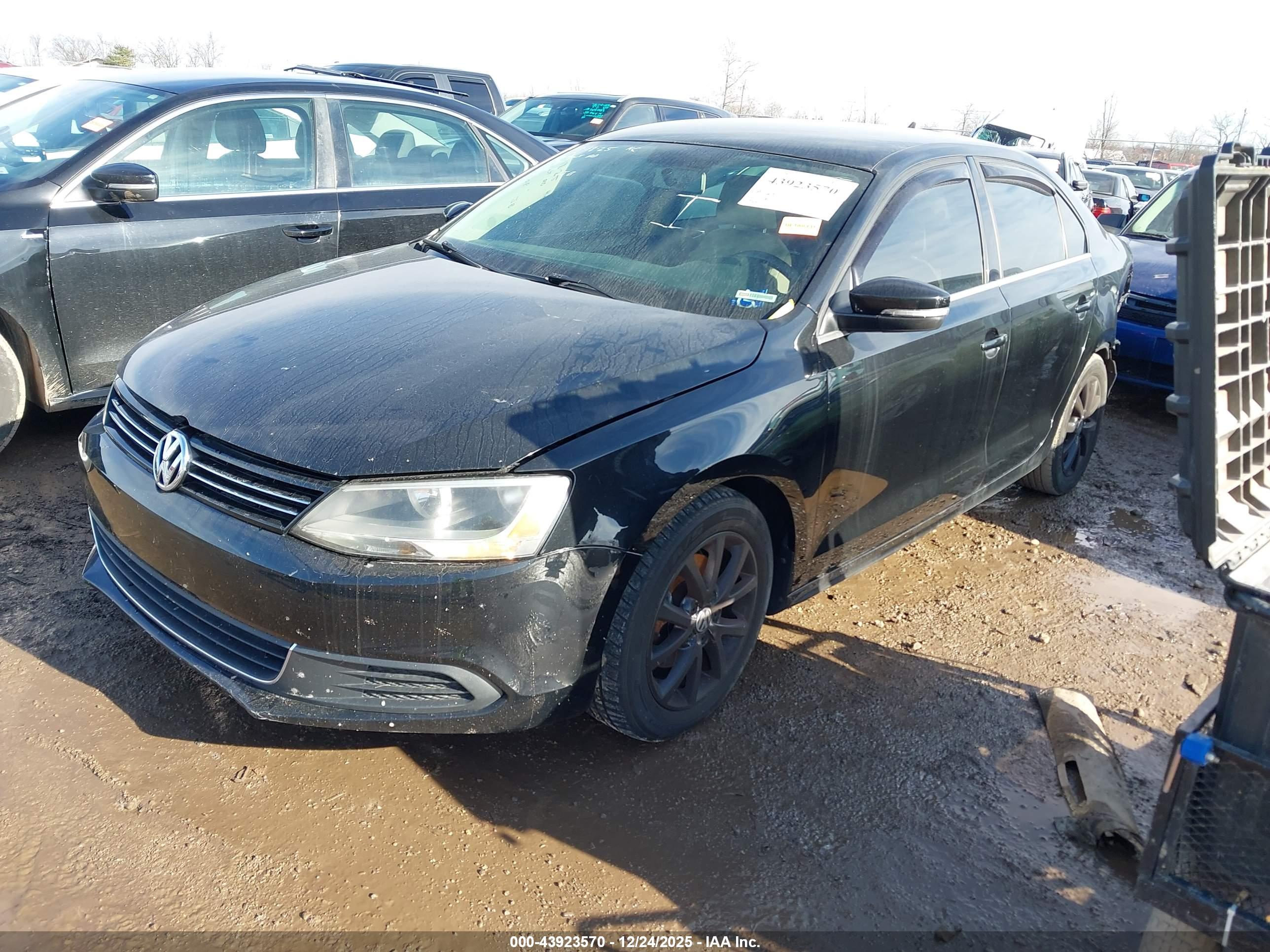VOLKSWAGEN JETTA image 2