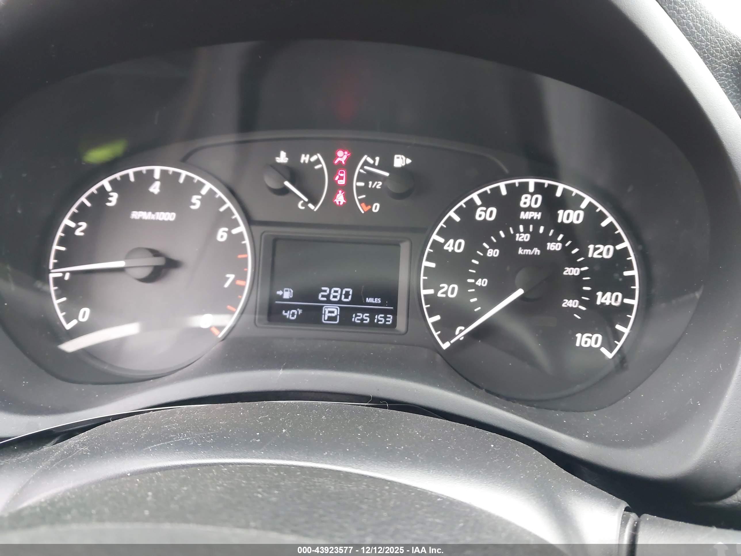 NISSAN SENTRA image 7