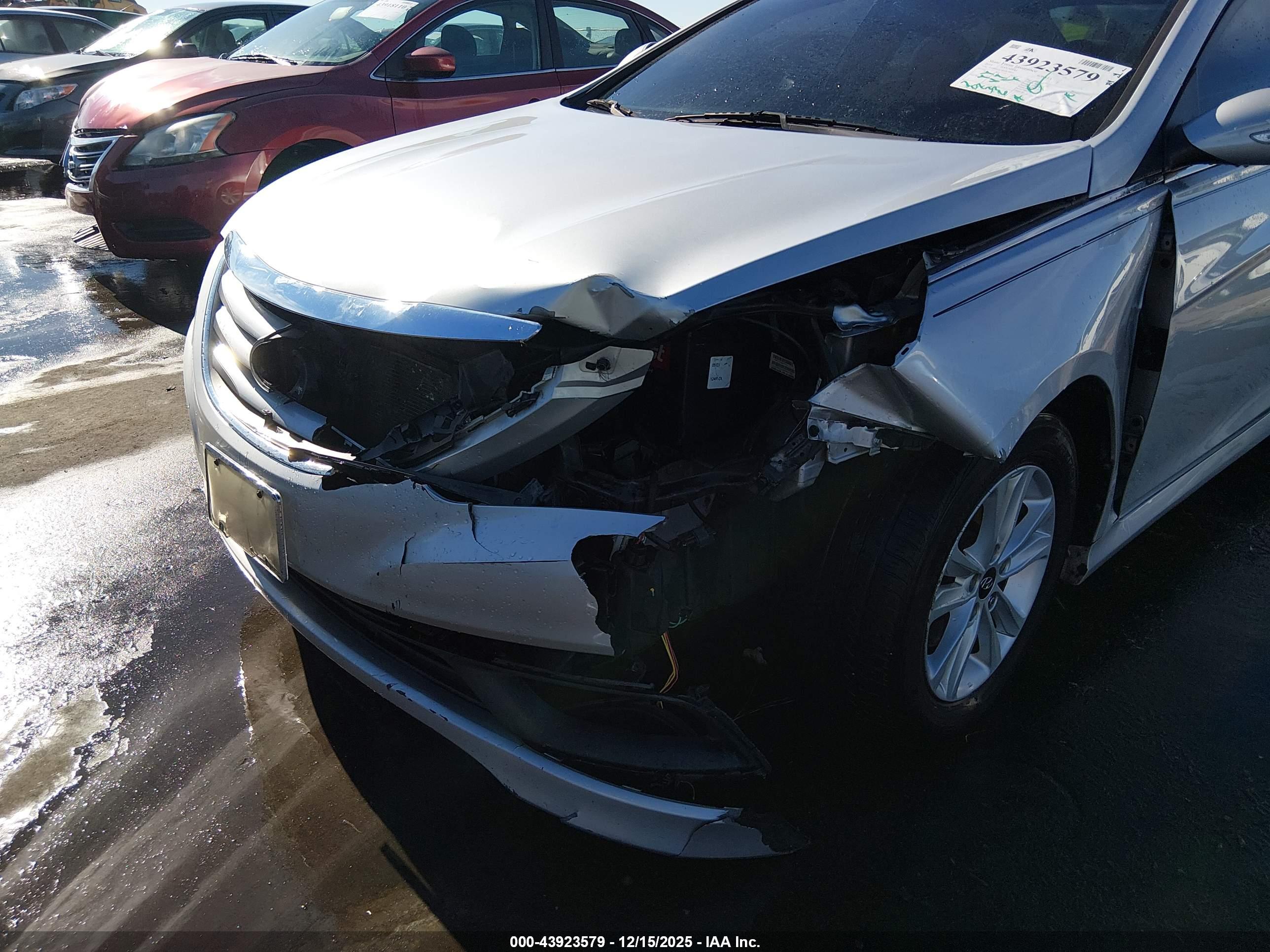 HYUNDAI SONATA image 6