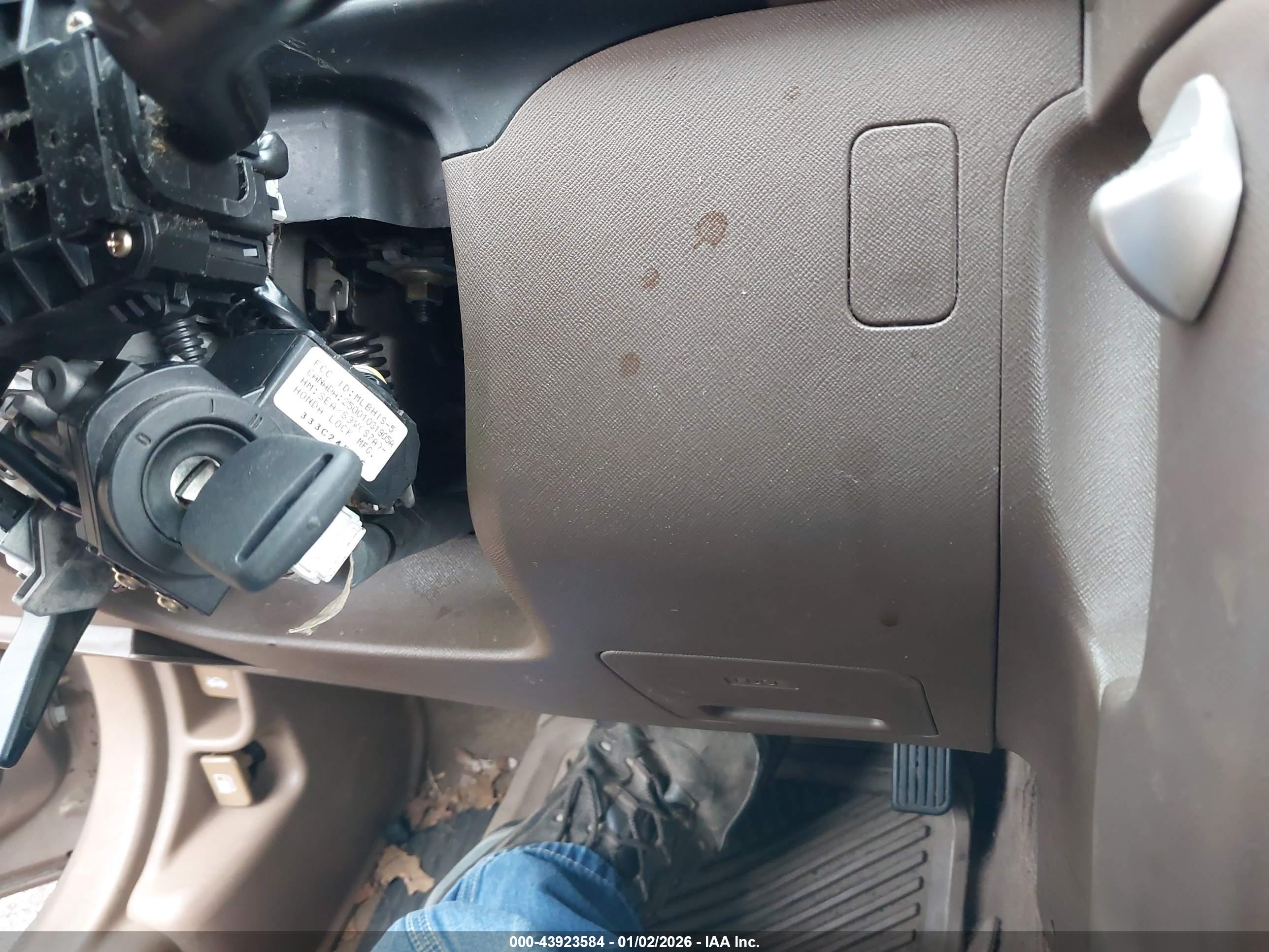 HONDA CR-V image 11