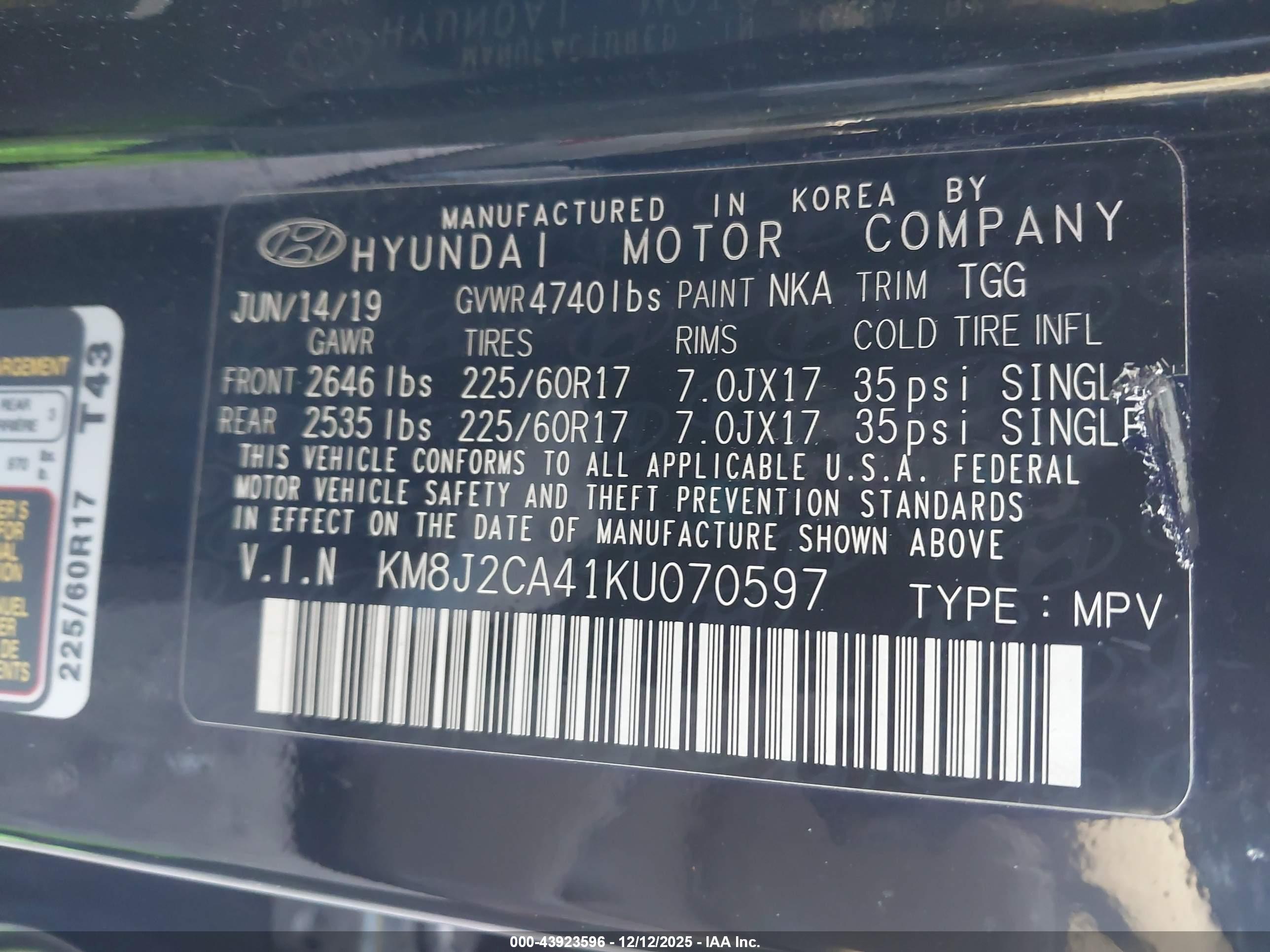 HYUNDAI TUCSON image 9