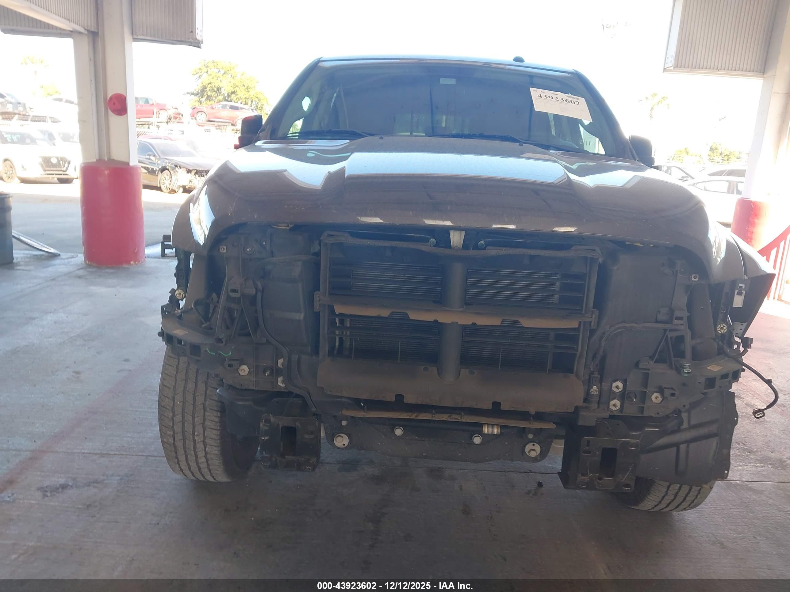 RAM 1500 image 6