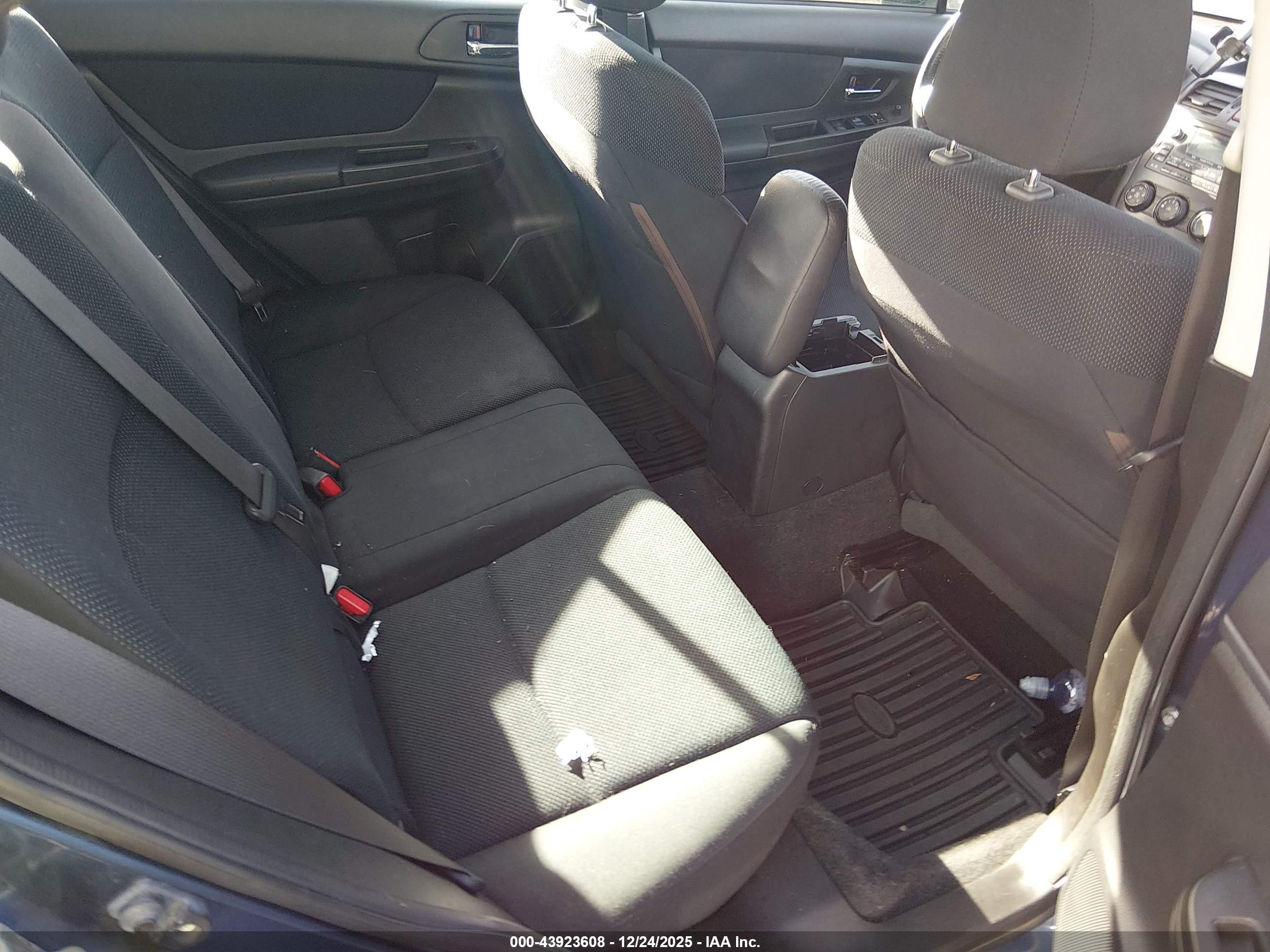 SUBARU IMPREZA image 8
