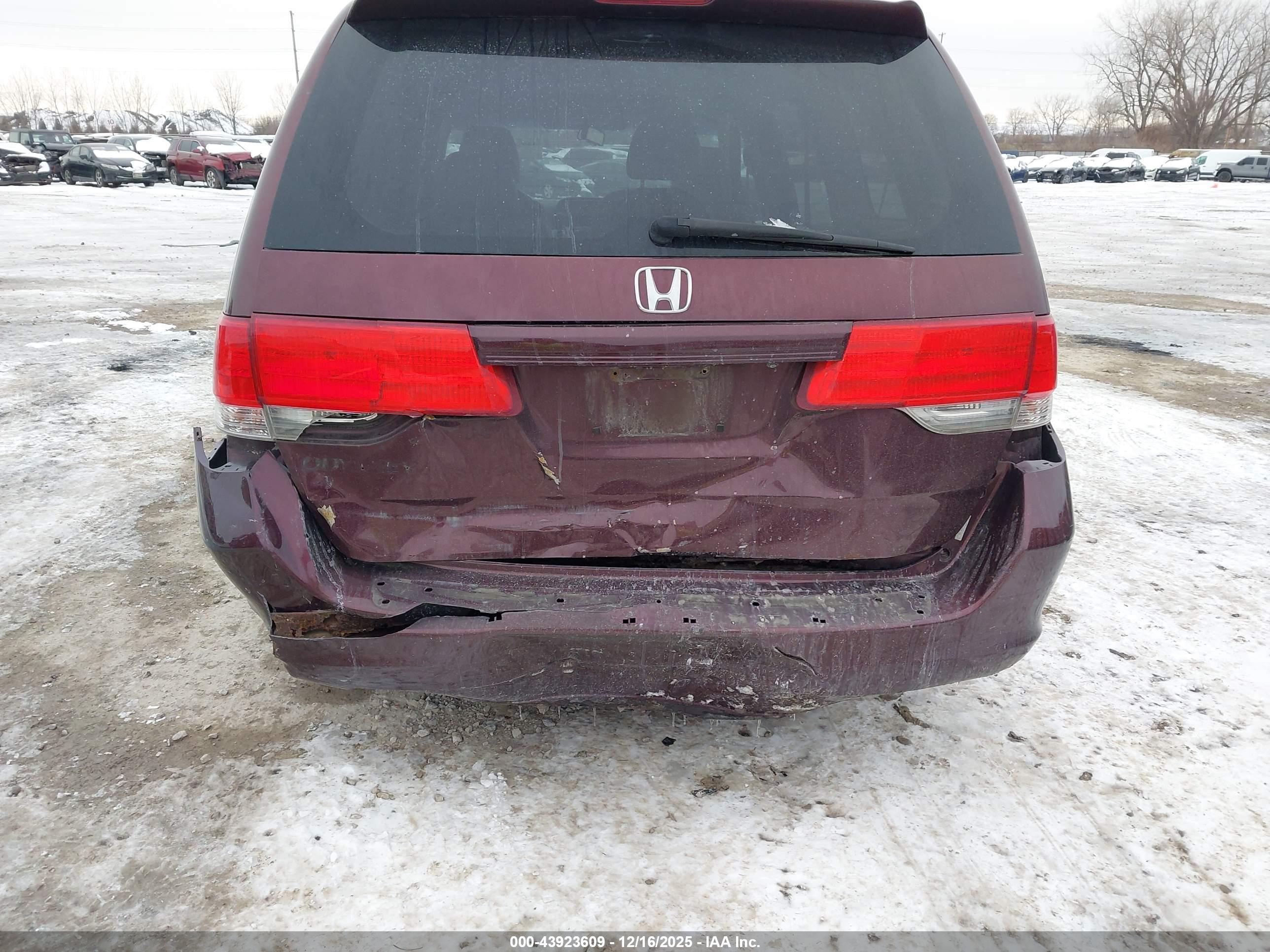 HONDA ODYSSEY image 6