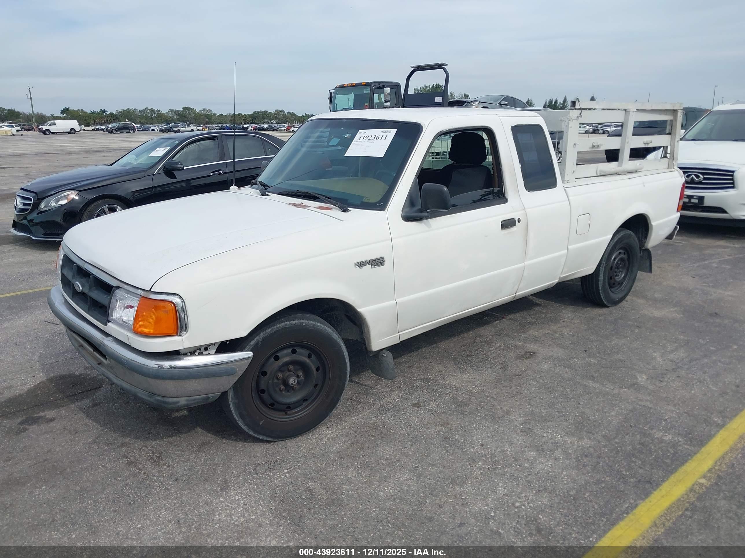 FORD RANGER image 2