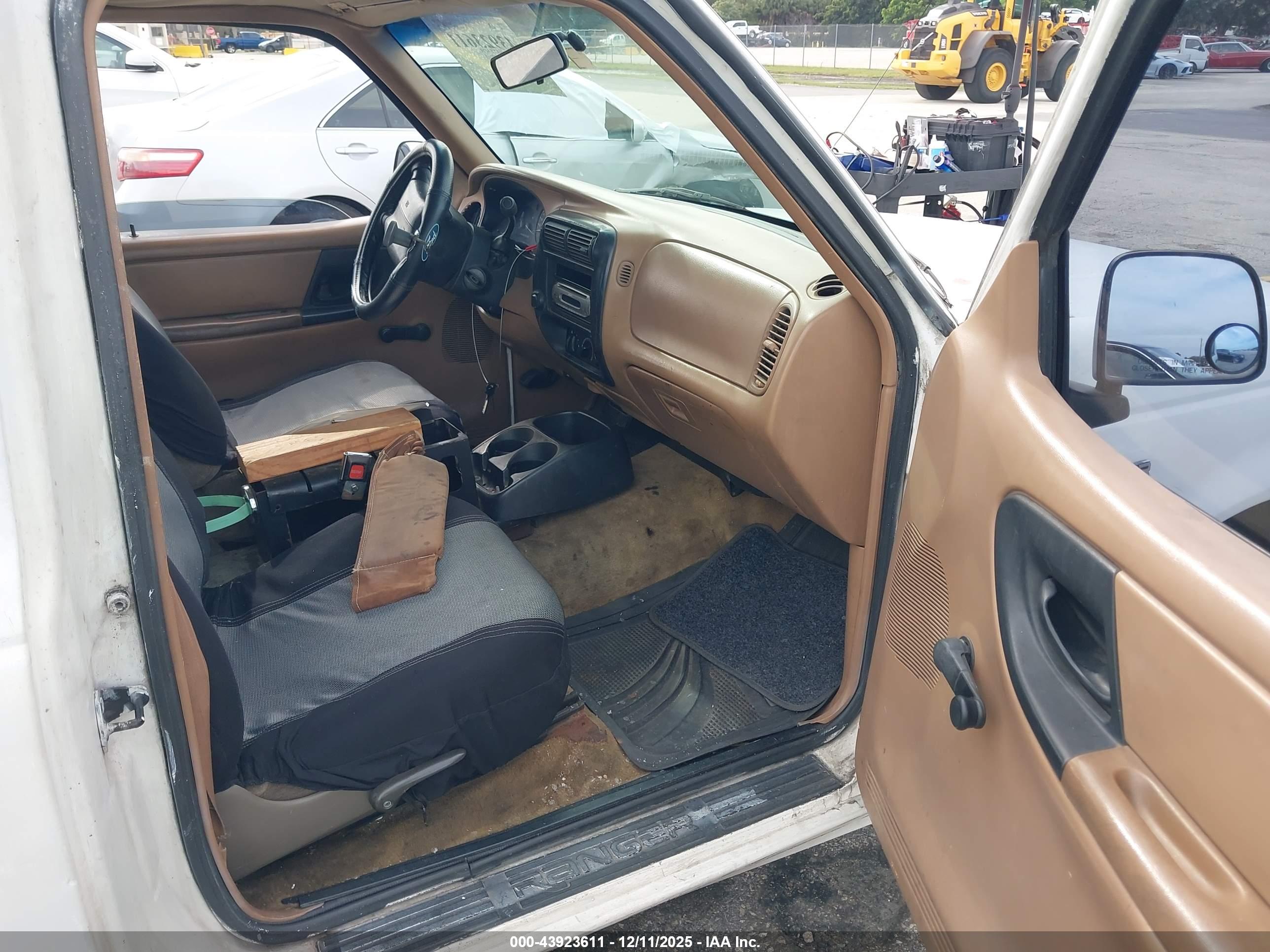 FORD RANGER image 5