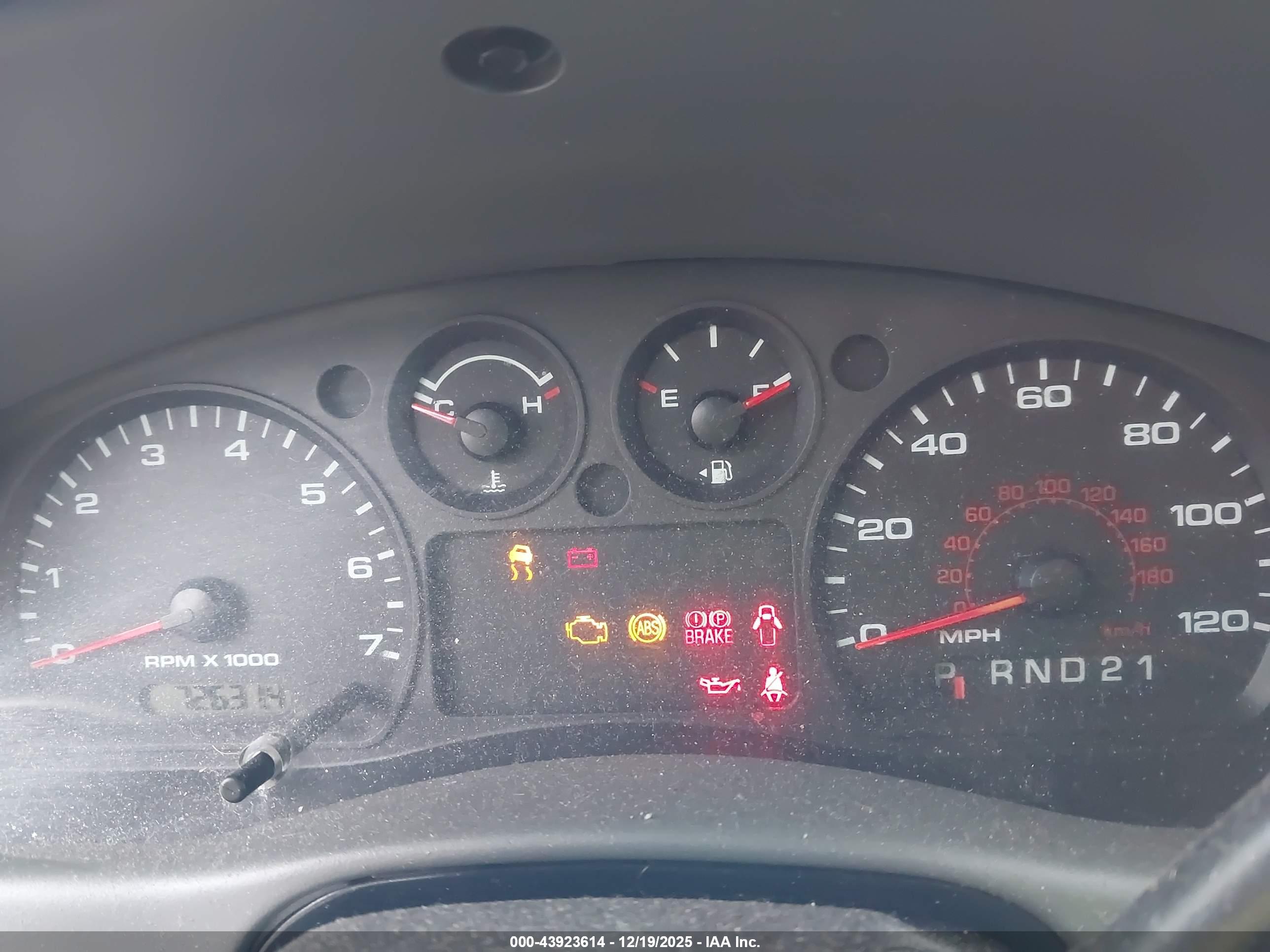 FORD RANGER image 7