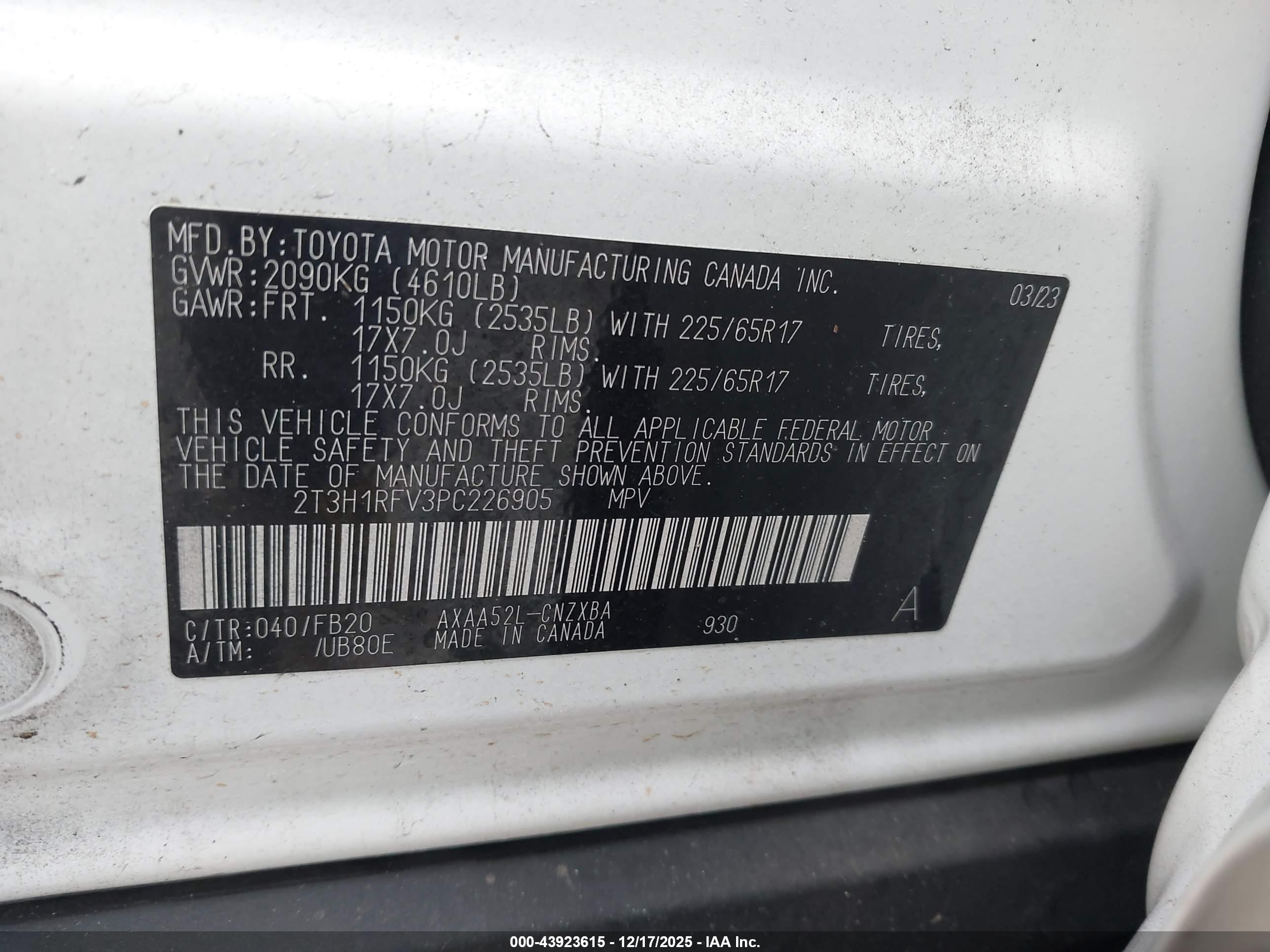 TOYOTA RAV4 image 9