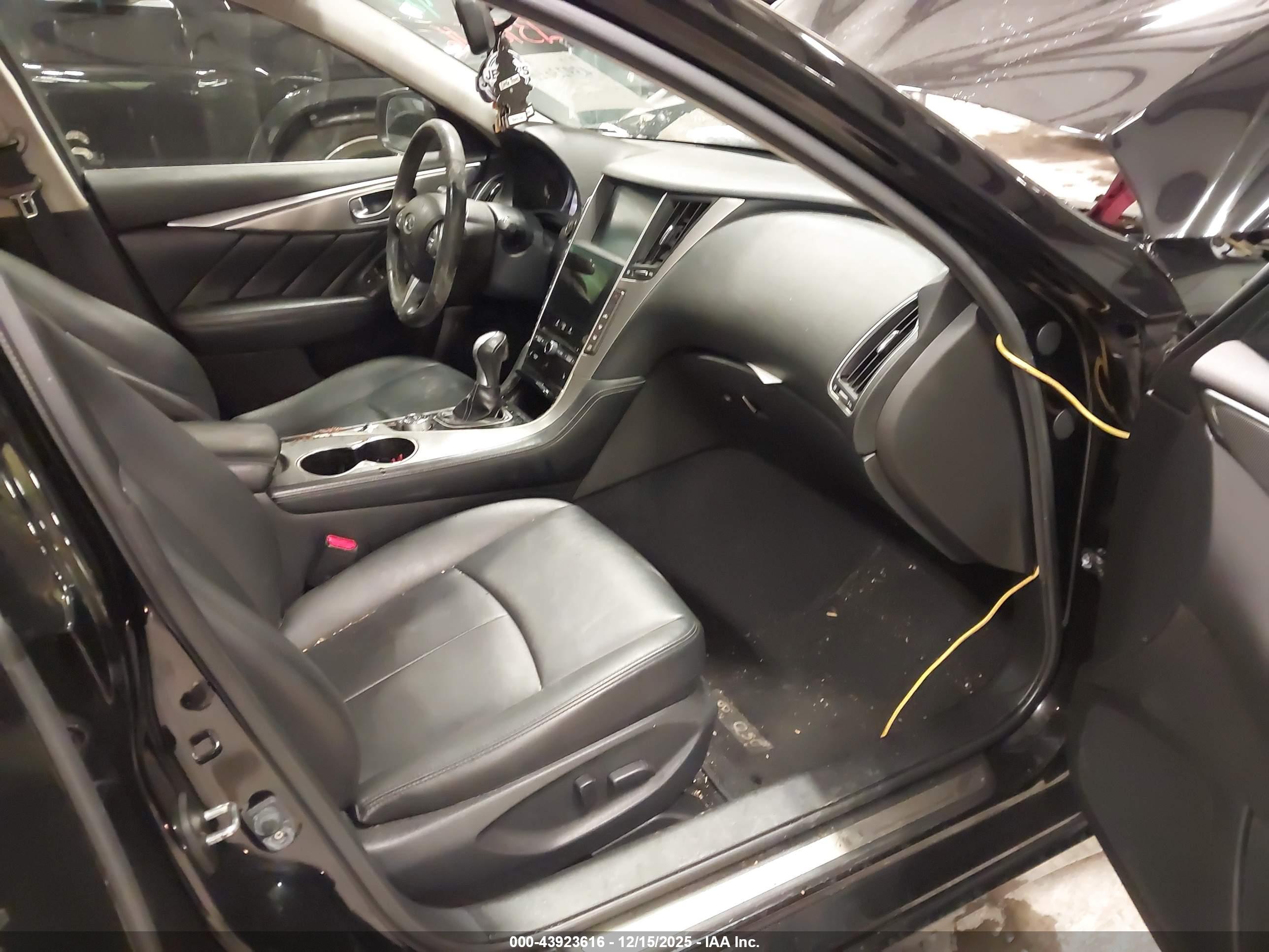 INFINITI Q50 image 5