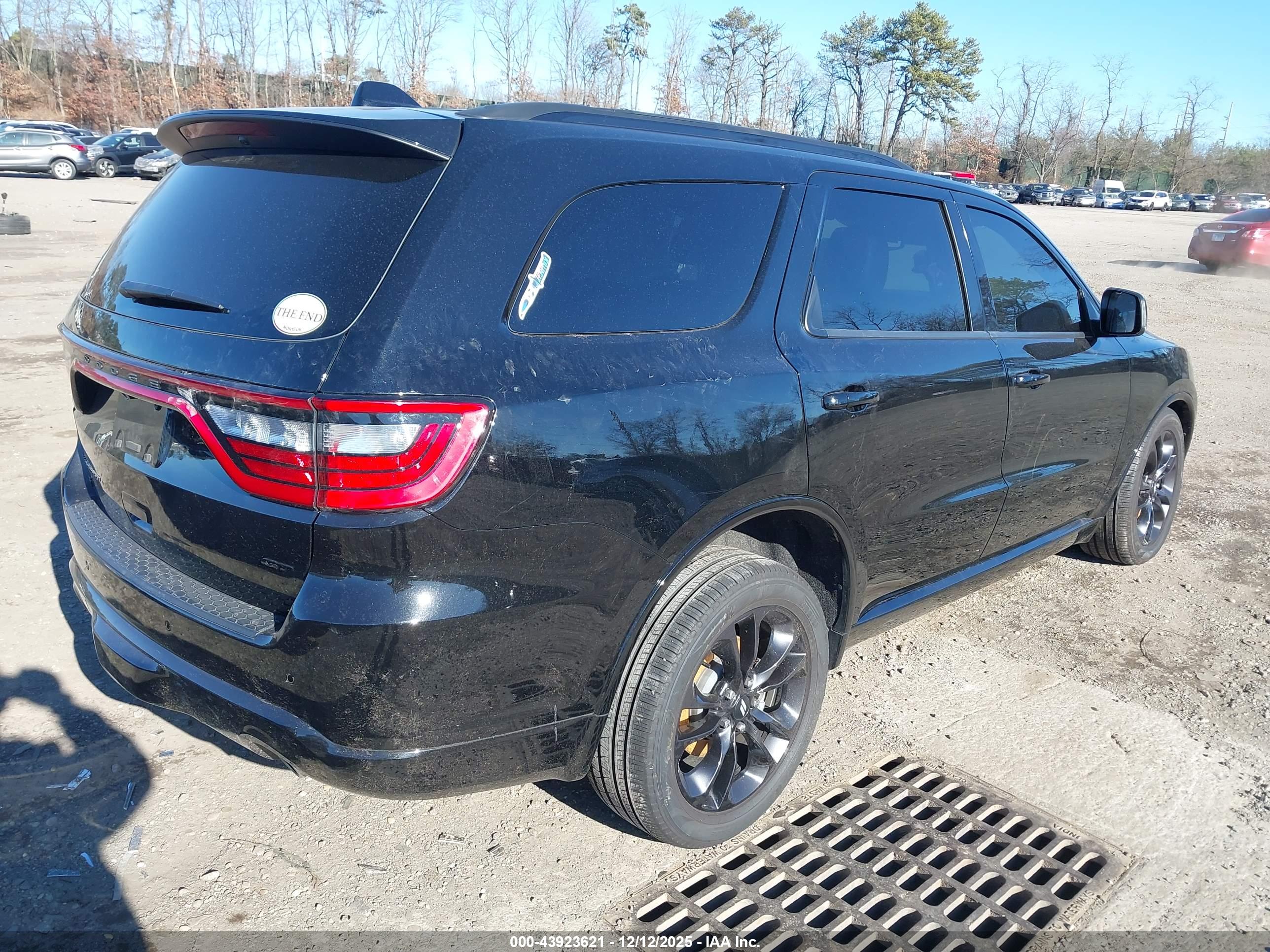 DODGE DURANGO image 4
