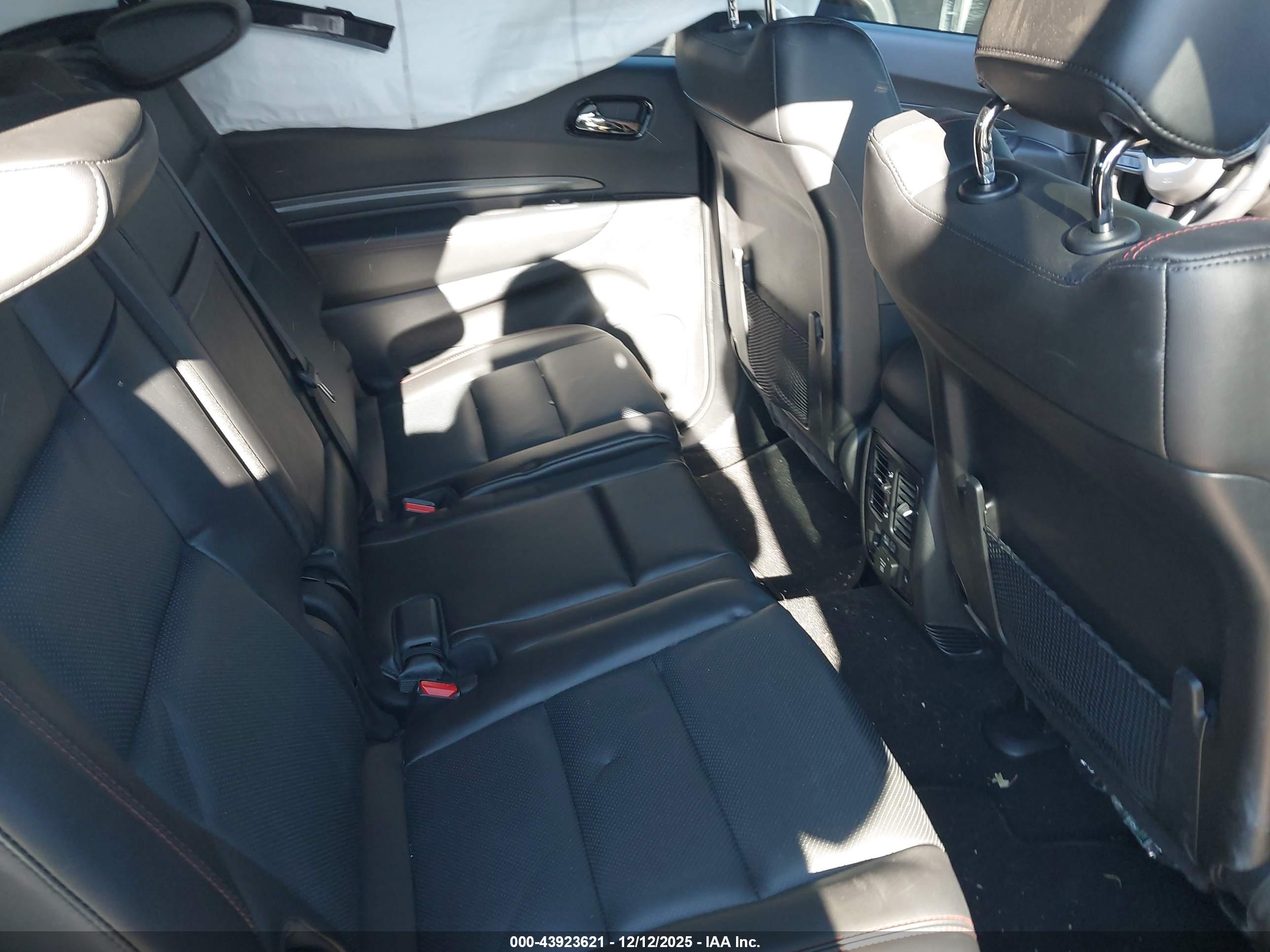DODGE DURANGO image 8