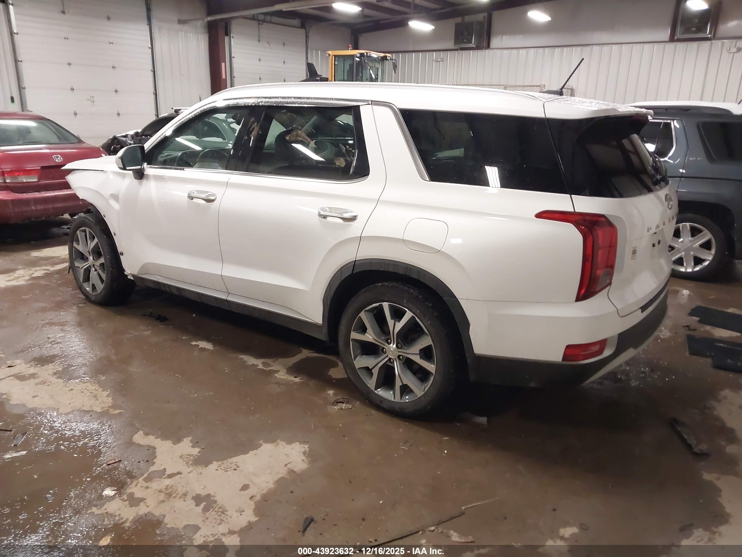 HYUNDAI PALISADE image 3