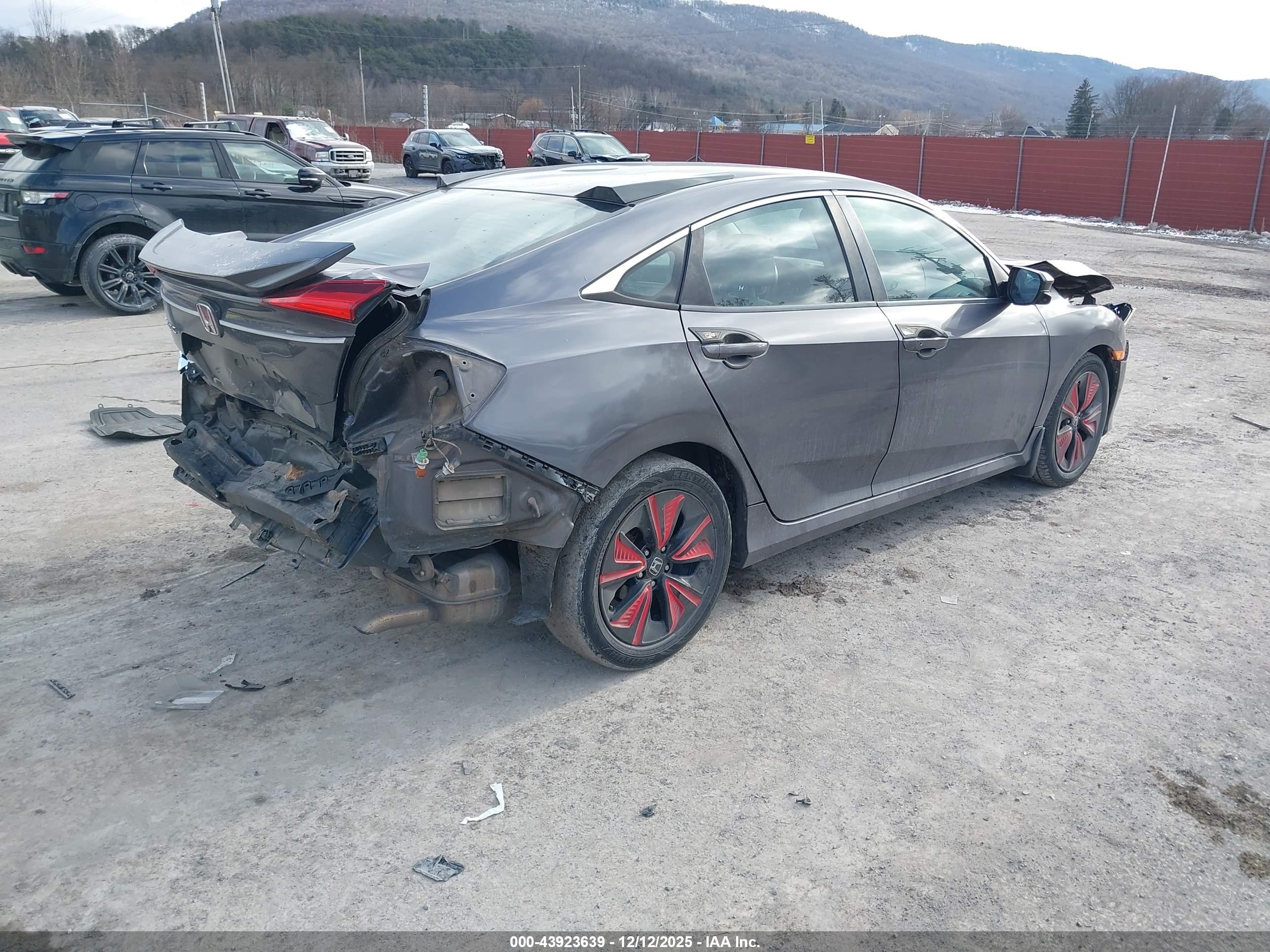 HONDA CIVIC image 4