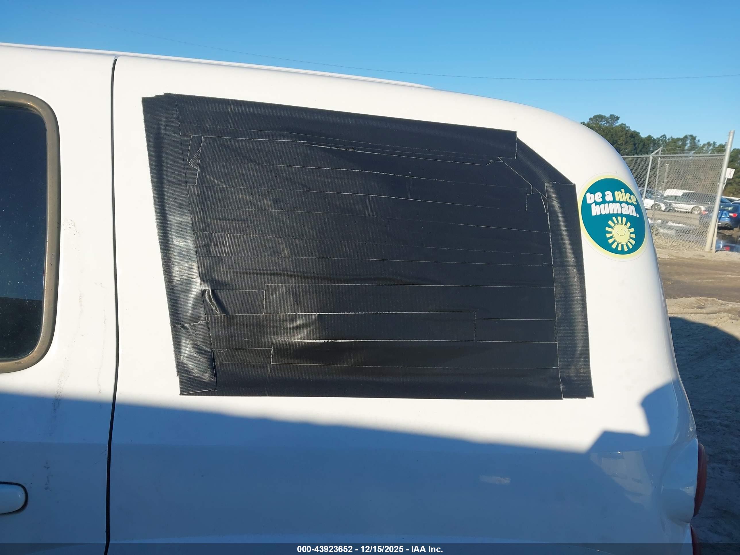 CHEVROLET HHR image 6