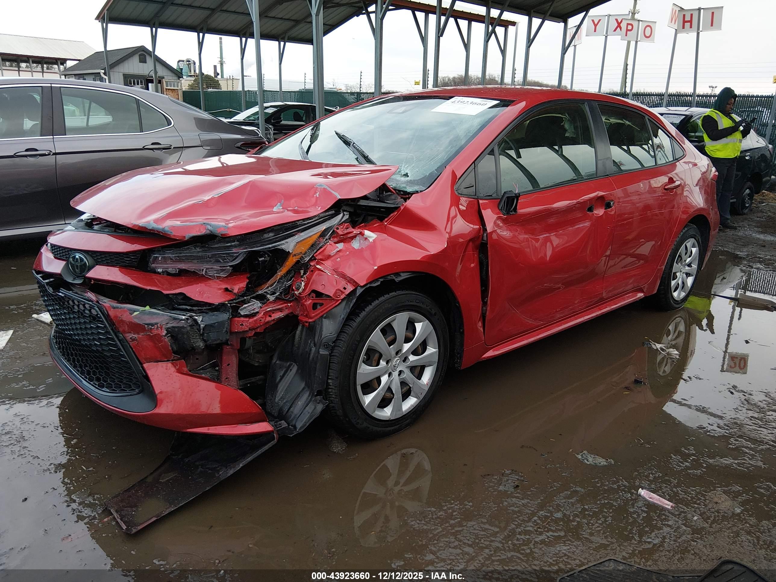 TOYOTA COROLLA image 2