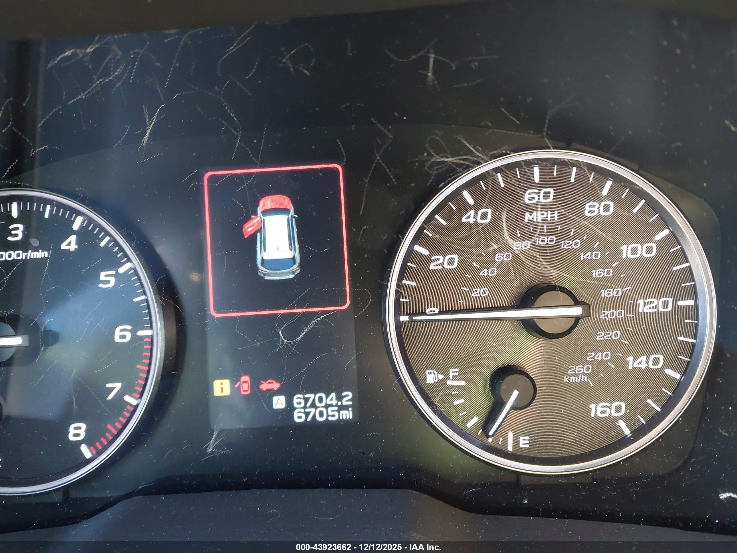 SUBARU OUTBACK image 7