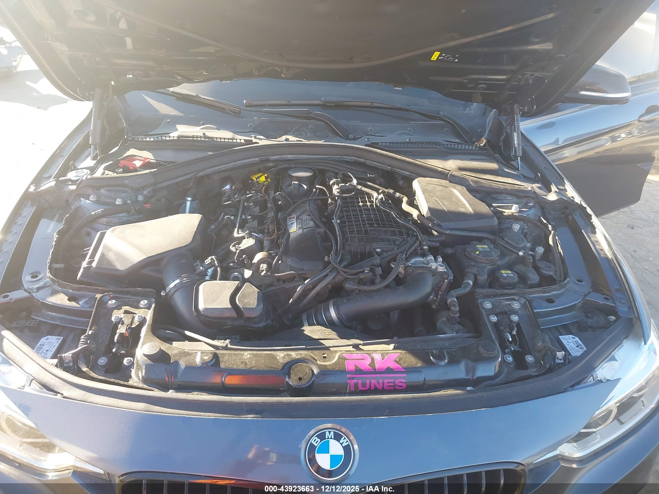BMW 340I image 10