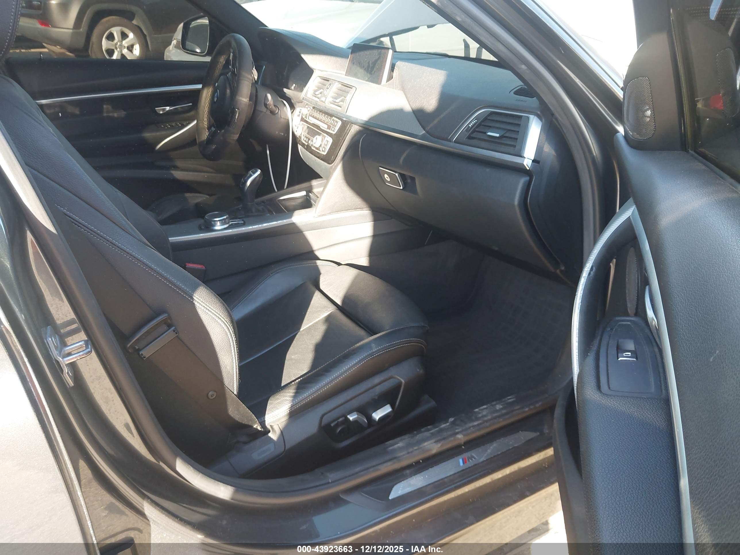 BMW 340I image 5