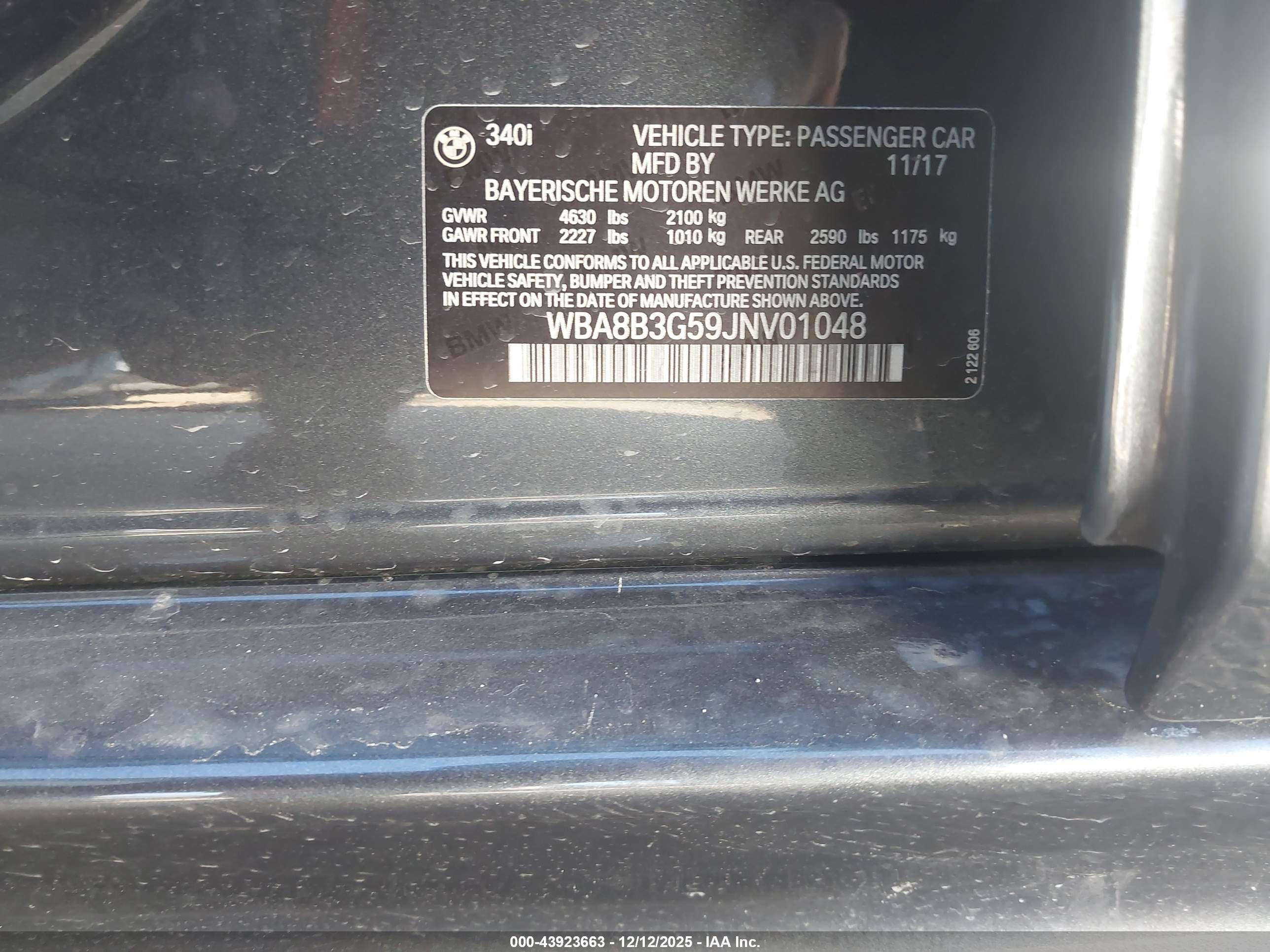 BMW 340I image 9