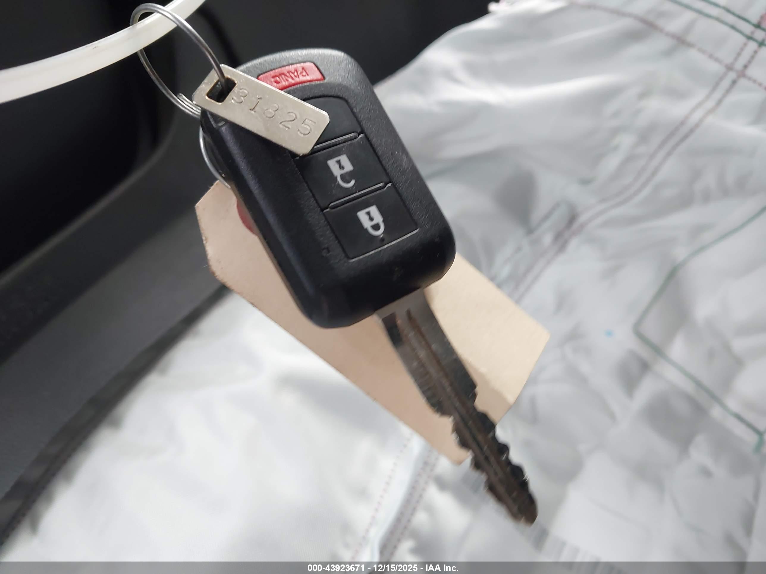 MITSUBISHI MIRAGE image 11