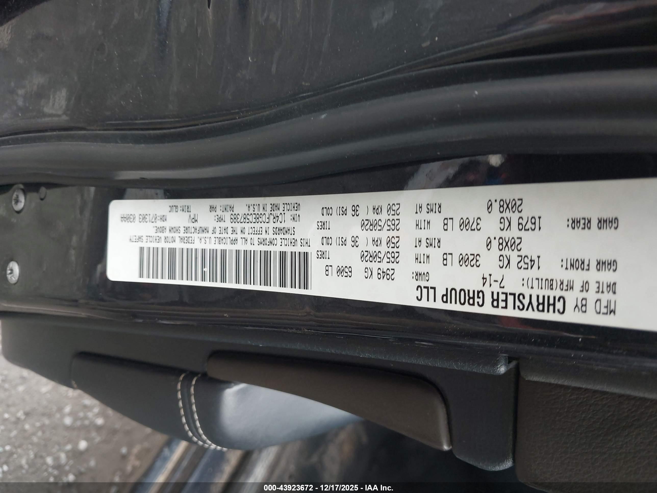 JEEP GRAND image 9