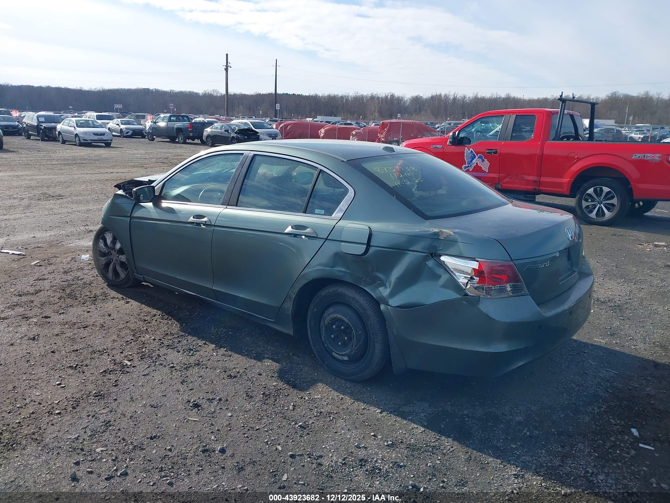HONDA ACCORD image 3